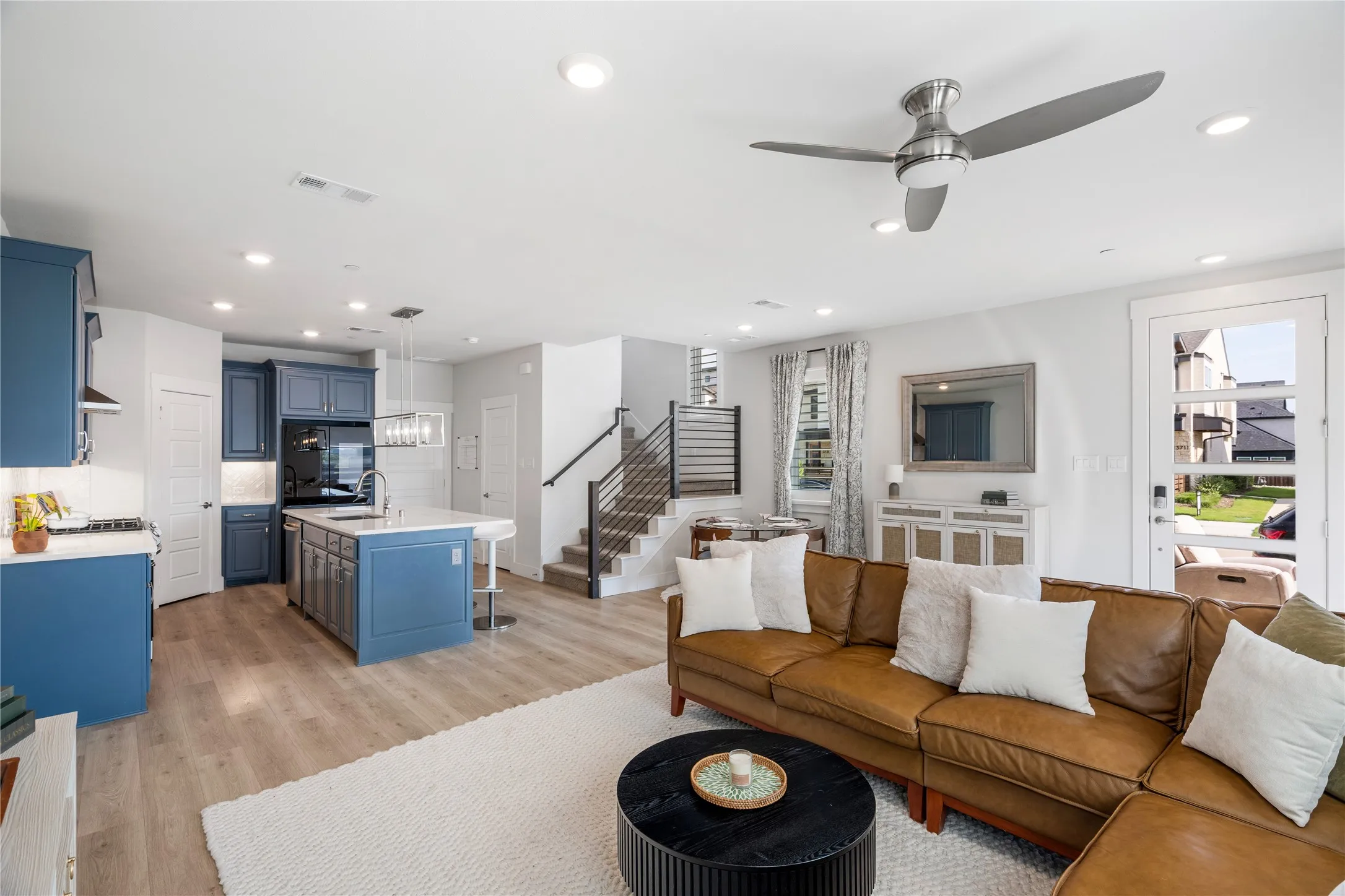 Townhouse For Rent in Denton County , 761 Cavitt Court, Prosper, Texas 75078, 3 Bedrooms, 3 Bathrooms, 2 Garage spaces, 1,815 Sqft, built in 2022, Price $3,250, mls#21341312, Real Estate Agent in Prosper, Homes For Rent in Denton county, Homes For Rent in Prosper, Realtor in Prosper Texas, Real Estate Brokerage Independent Realty Texas, Luminita Cordes Realtor