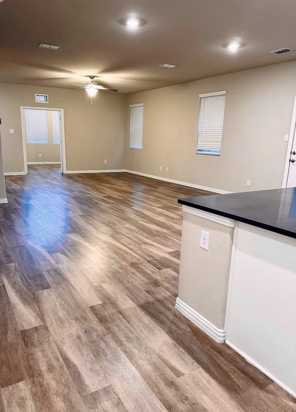 Single Family Residence For Rent in Dallas County , 3706 Glenn Mews, Rowlett, Texas 75089, 3 Bedroom, 3 Bathroom, 2 Garage spaces, 2,392 Sqft, built in 2020, mls#21341319, Real Estate Agent in Rowlett, Homes For Rent in Dallas county, Homes For Rent in Rowlett, Realtor in Rowlett Texas, Real Estate Brokerage Independent Realty Texas, Luminita Cordes Realtor