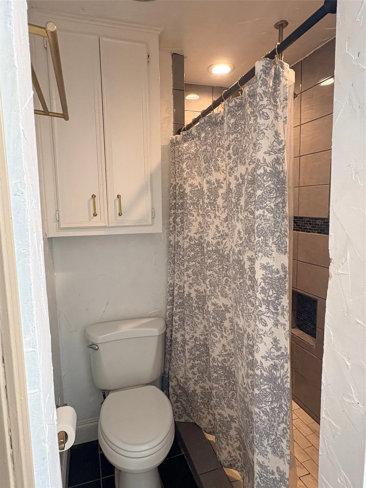 Single Family Residence For Sale in Taylor County , 501 Riverside Boulevard, Abilene, Texas 79605, 3 Bedroom, 2 Bathroom, 1 Garage spaces, 2,086 Sqft, built in 1949, mls#21340457, Real Estate Agent in Abilene, Homes For Sale in Taylor county, Homes For Sale in Abilene, Realtor in Abilene Texas, Real Estate Brokerage Independent Realty Texas, Luminita Cordes Realtor