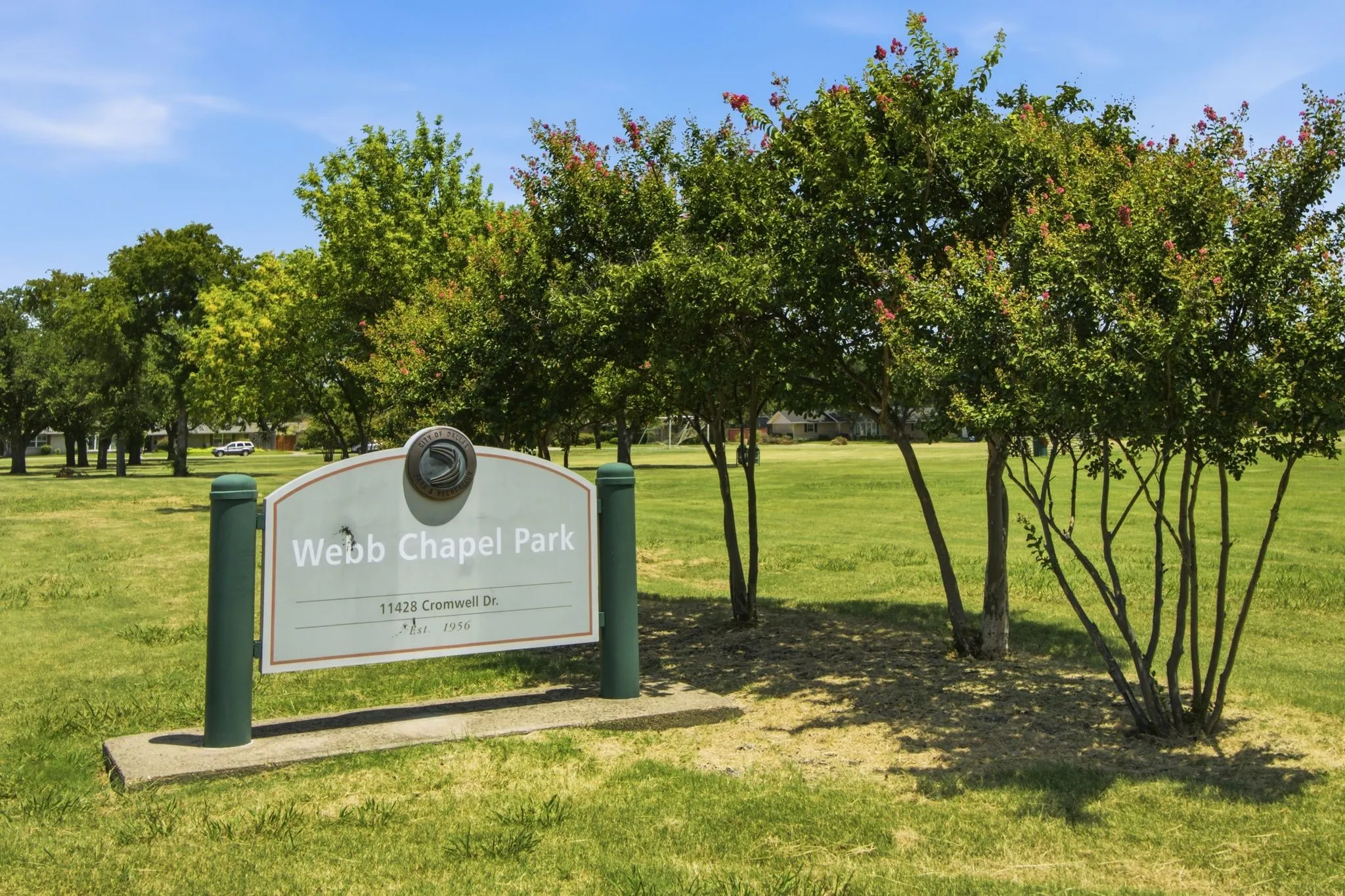 Single Family Residence For Sale in Dallas County , 3145 Longbow Court, Dallas, Texas 75229, 3 Bedroom, 2 Bathroom, 2 Garage spaces, 1,750 Sqft, built in 1960, mls#21341154, Real Estate Agent in Dallas, Homes For Sale in Dallas county, Homes For Sale in Dallas, Realtor in Dallas Texas, Real Estate Brokerage Independent Realty Texas, Luminita Cordes Realtor