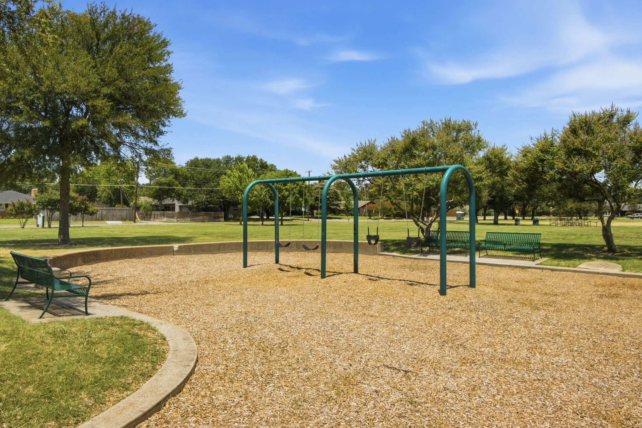 Single Family Residence For Sale in Dallas County , 3145 Longbow Court, Dallas, Texas 75229, 3 Bedroom, 2 Bathroom, 2 Garage spaces, 1,750 Sqft, built in 1960, mls#21341154, Real Estate Agent in Dallas, Homes For Sale in Dallas county, Homes For Sale in Dallas, Realtor in Dallas Texas, Real Estate Brokerage Independent Realty Texas, Luminita Cordes Realtor