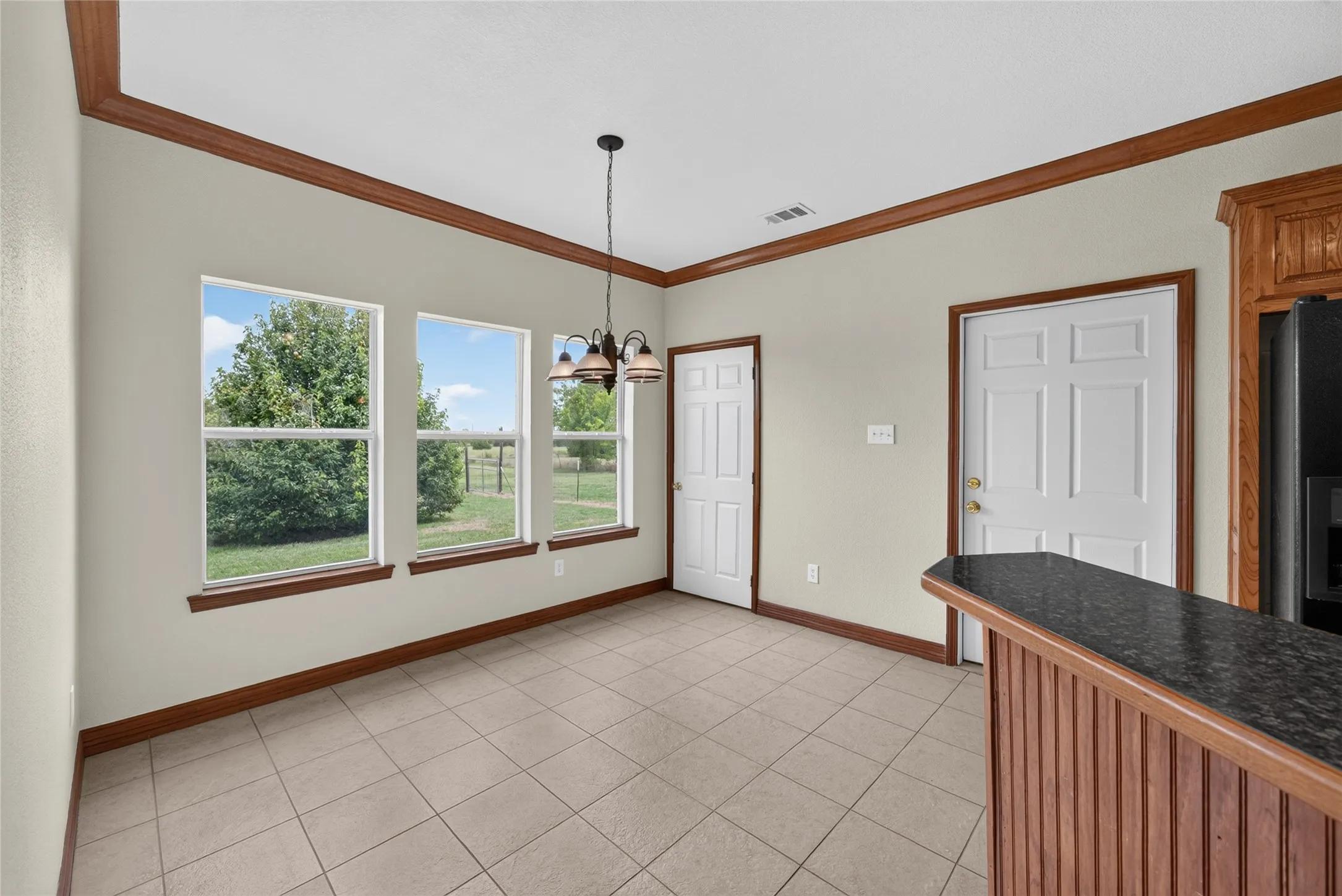 Single Family Residence For Sale in Collin County , 18723 Sims Lane, Nevada, Texas 75173, 2 Bedroom, 3 Bathroom, 2 Garage spaces, 1,600 Sqft, built in 2008, mls#21341343, Real Estate Agent in Nevada, Homes For Sale in Collin county, Homes For Sale in Nevada, Realtor in Nevada Texas, Real Estate Brokerage Independent Realty Texas, Luminita Cordes Realtor