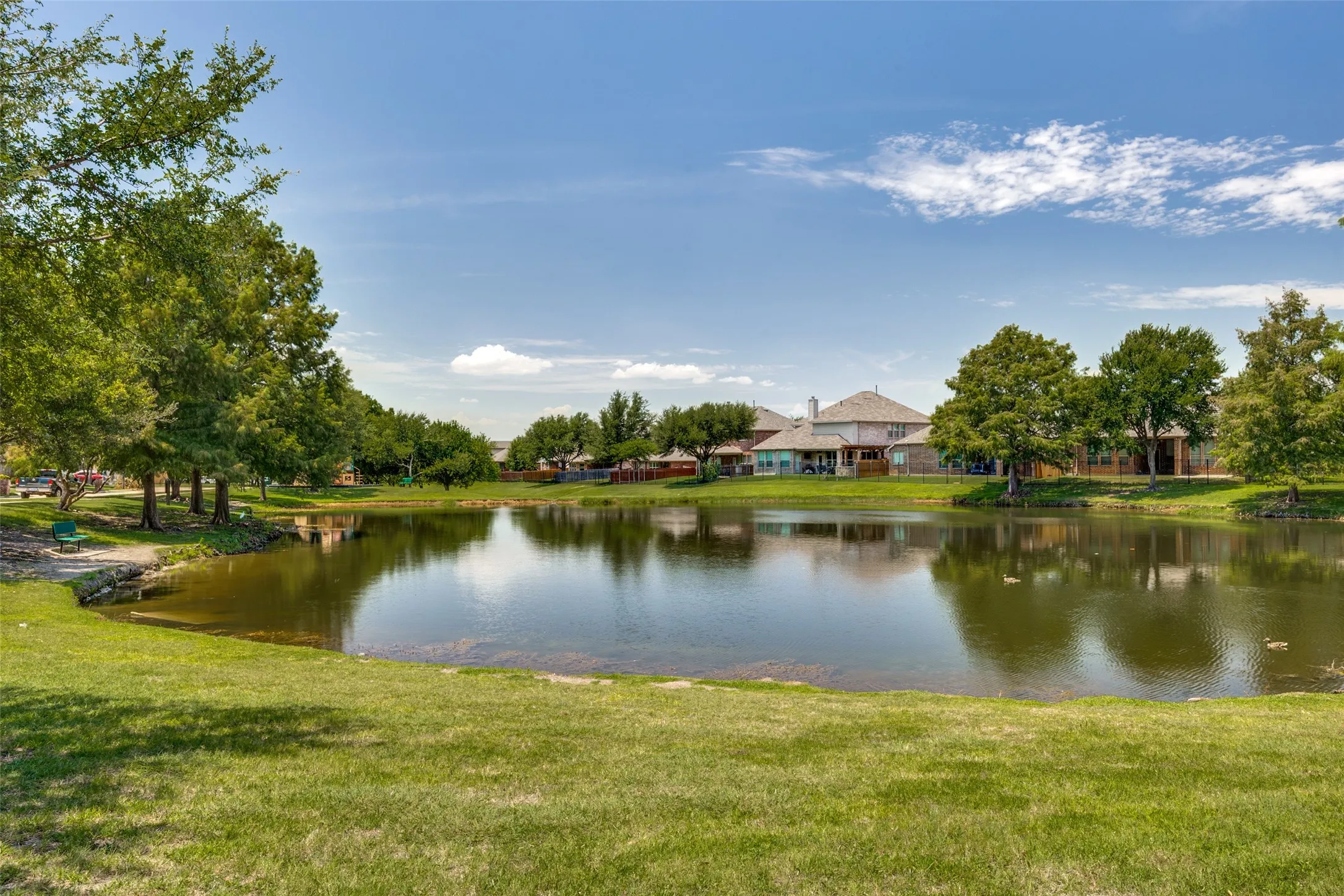 Single Family Residence For Sale in Collin County , 1912 Grand Fairway Drive, Wylie, Texas 75098, 3 Bedroom, 3 Bathroom, 2 Garage spaces, 2,562 Sqft, built in 2009, mls#21341346, Real Estate Agent in Wylie, Homes For Sale in Collin county, Homes For Sale in Wylie, Realtor in Wylie Texas, Real Estate Brokerage Independent Realty Texas, Luminita Cordes Realtor