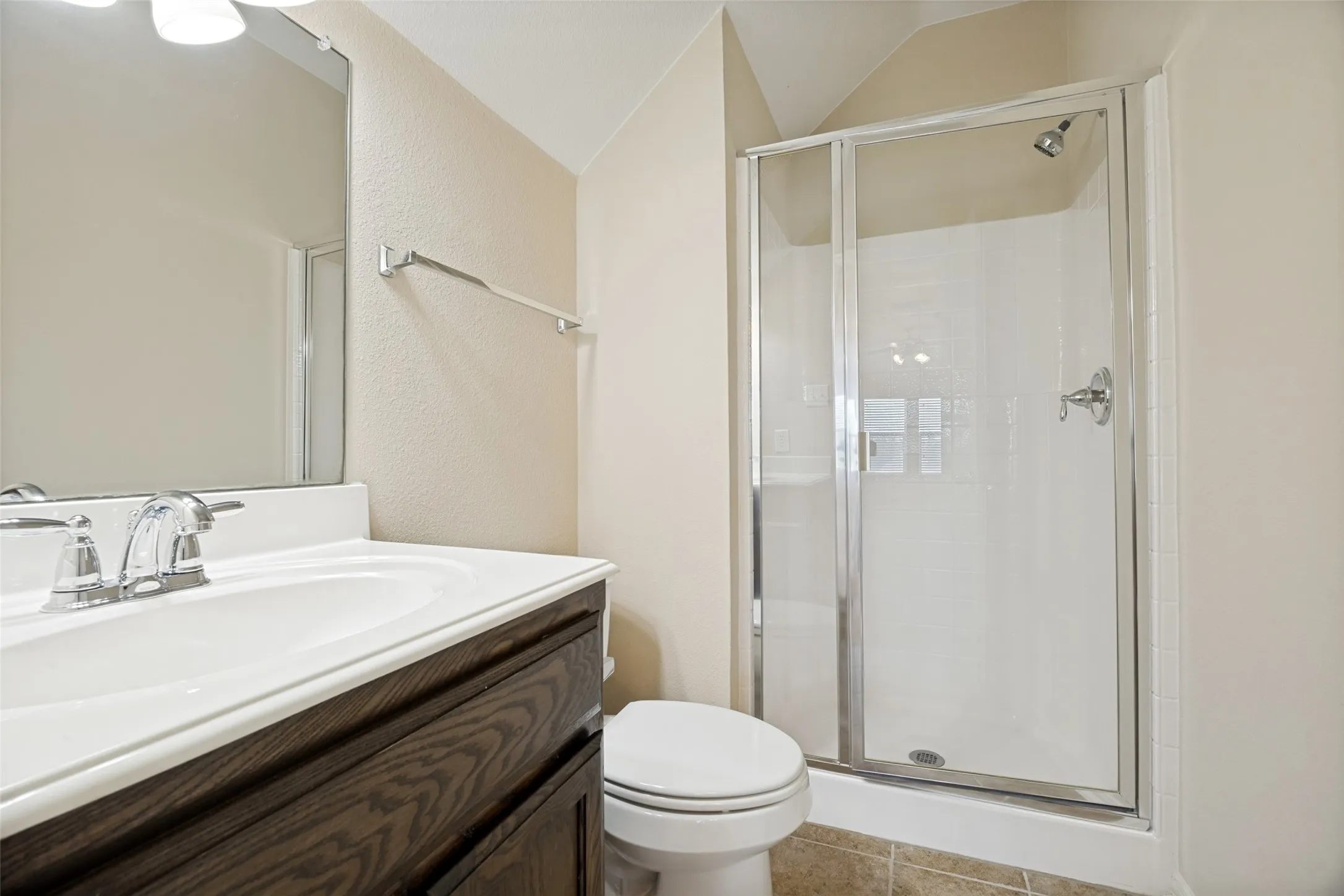 Single Family Residence For Sale in Collin County , 1912 Grand Fairway Drive, Wylie, Texas 75098, 3 Bedroom, 3 Bathroom, 2 Garage spaces, 2,562 Sqft, built in 2009, mls#21341346, Real Estate Agent in Wylie, Homes For Sale in Collin county, Homes For Sale in Wylie, Realtor in Wylie Texas, Real Estate Brokerage Independent Realty Texas, Luminita Cordes Realtor