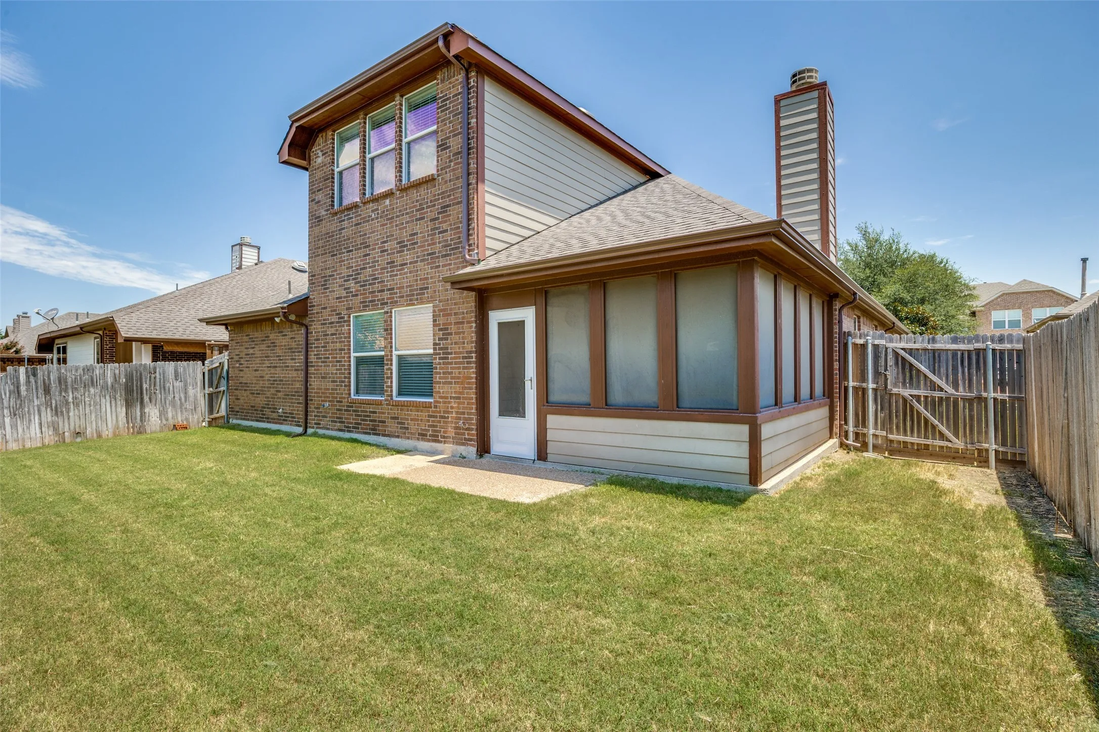 Single Family Residence For Sale in Collin County , 1912 Grand Fairway Drive, Wylie, Texas 75098, 3 Bedroom, 3 Bathroom, 2 Garage spaces, 2,562 Sqft, built in 2009, mls#21341346, Real Estate Agent in Wylie, Homes For Sale in Collin county, Homes For Sale in Wylie, Realtor in Wylie Texas, Real Estate Brokerage Independent Realty Texas, Luminita Cordes Realtor