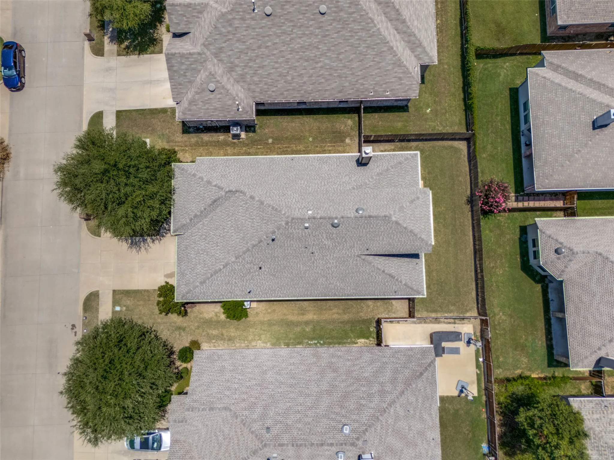 Single Family Residence For Sale in Collin County , 1912 Grand Fairway Drive, Wylie, Texas 75098, 3 Bedroom, 3 Bathroom, 2 Garage spaces, 2,562 Sqft, built in 2009, mls#21341346, Real Estate Agent in Wylie, Homes For Sale in Collin county, Homes For Sale in Wylie, Realtor in Wylie Texas, Real Estate Brokerage Independent Realty Texas, Luminita Cordes Realtor