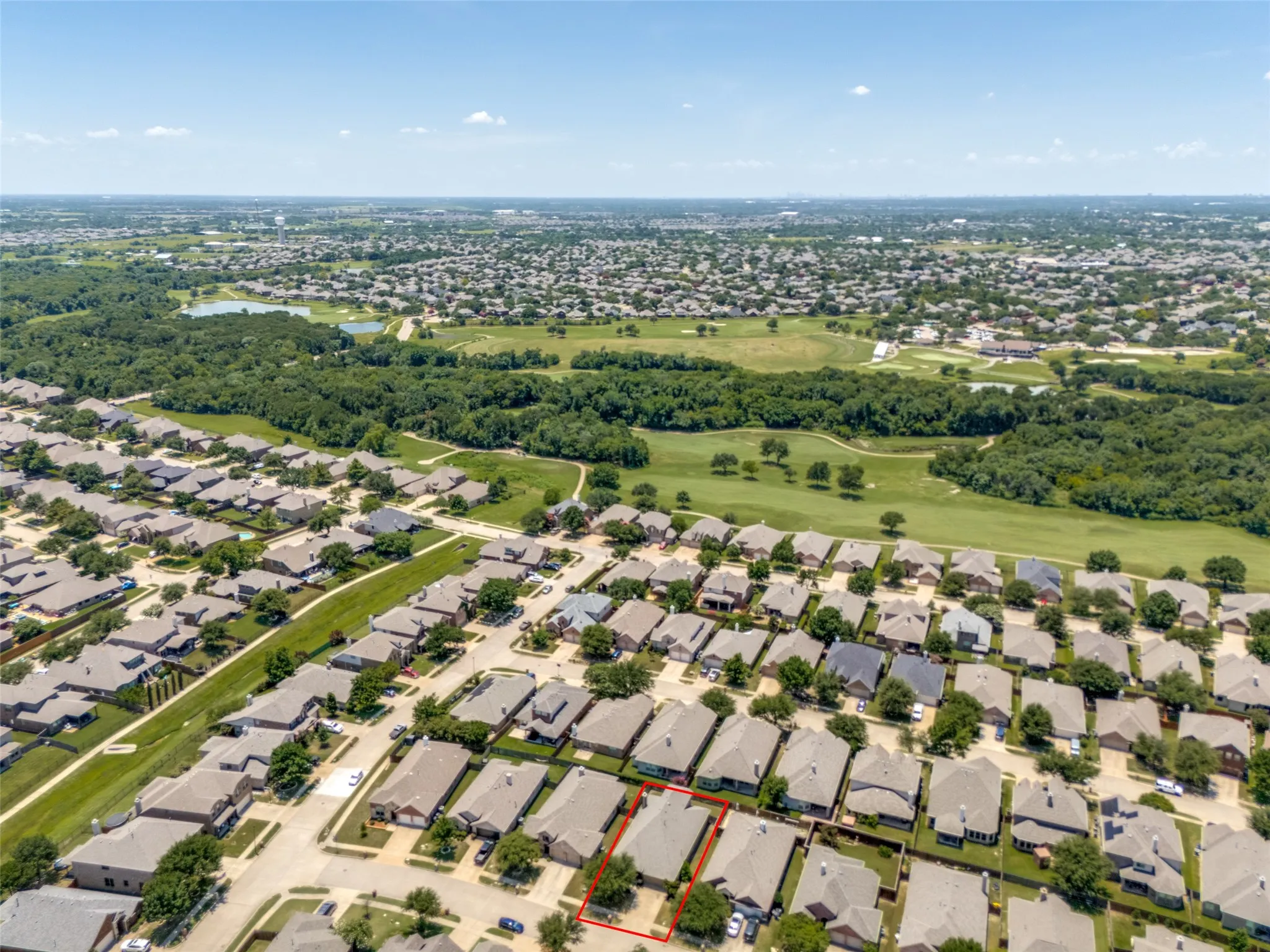 Single Family Residence For Sale in Collin County , 1912 Grand Fairway Drive, Wylie, Texas 75098, 3 Bedroom, 3 Bathroom, 2 Garage spaces, 2,562 Sqft, built in 2009, mls#21341346, Real Estate Agent in Wylie, Homes For Sale in Collin county, Homes For Sale in Wylie, Realtor in Wylie Texas, Real Estate Brokerage Independent Realty Texas, Luminita Cordes Realtor