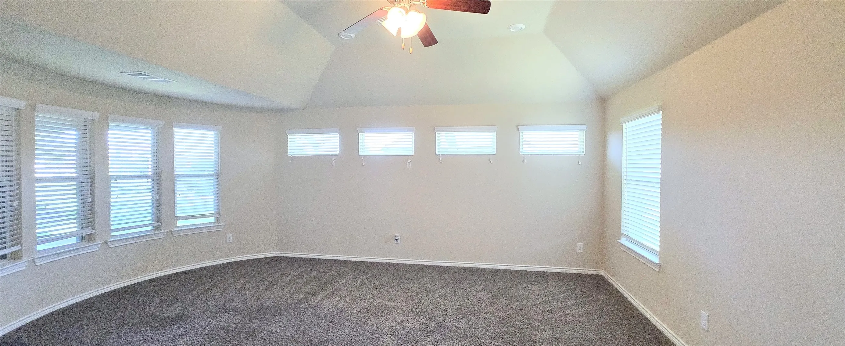 Single Family Residence For Sale in Collin County , 1107 Brooklyn Drive, Anna, Texas 75409, 4 Bedroom, 3 Bathroom, 3 Garage spaces, 2,835 Sqft, built in 2017, mls#21341349, Real Estate Agent in Anna, Homes For Sale in Collin county, Homes For Sale in Anna, Realtor in Anna Texas, Real Estate Brokerage Independent Realty Texas, Luminita Cordes Realtor