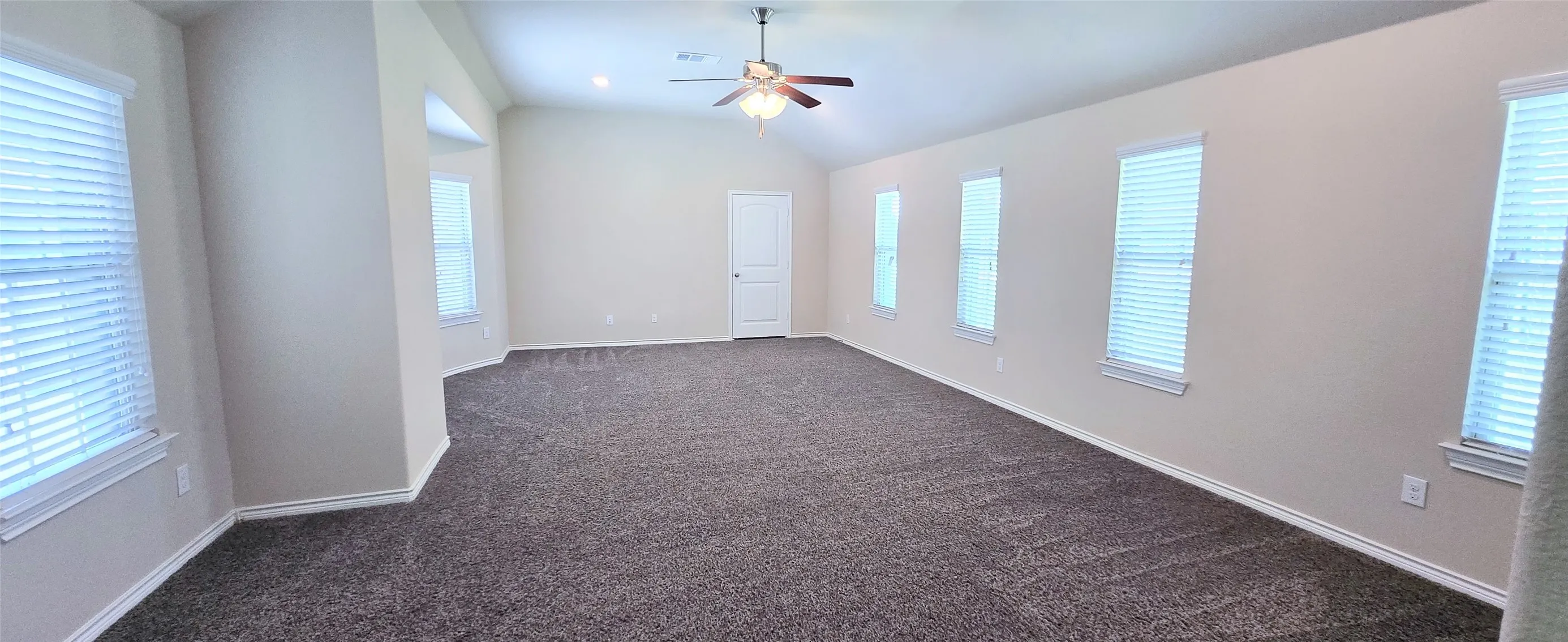 Single Family Residence For Sale in Collin County , 1107 Brooklyn Drive, Anna, Texas 75409, 4 Bedroom, 3 Bathroom, 3 Garage spaces, 2,835 Sqft, built in 2017, mls#21341349, Real Estate Agent in Anna, Homes For Sale in Collin county, Homes For Sale in Anna, Realtor in Anna Texas, Real Estate Brokerage Independent Realty Texas, Luminita Cordes Realtor