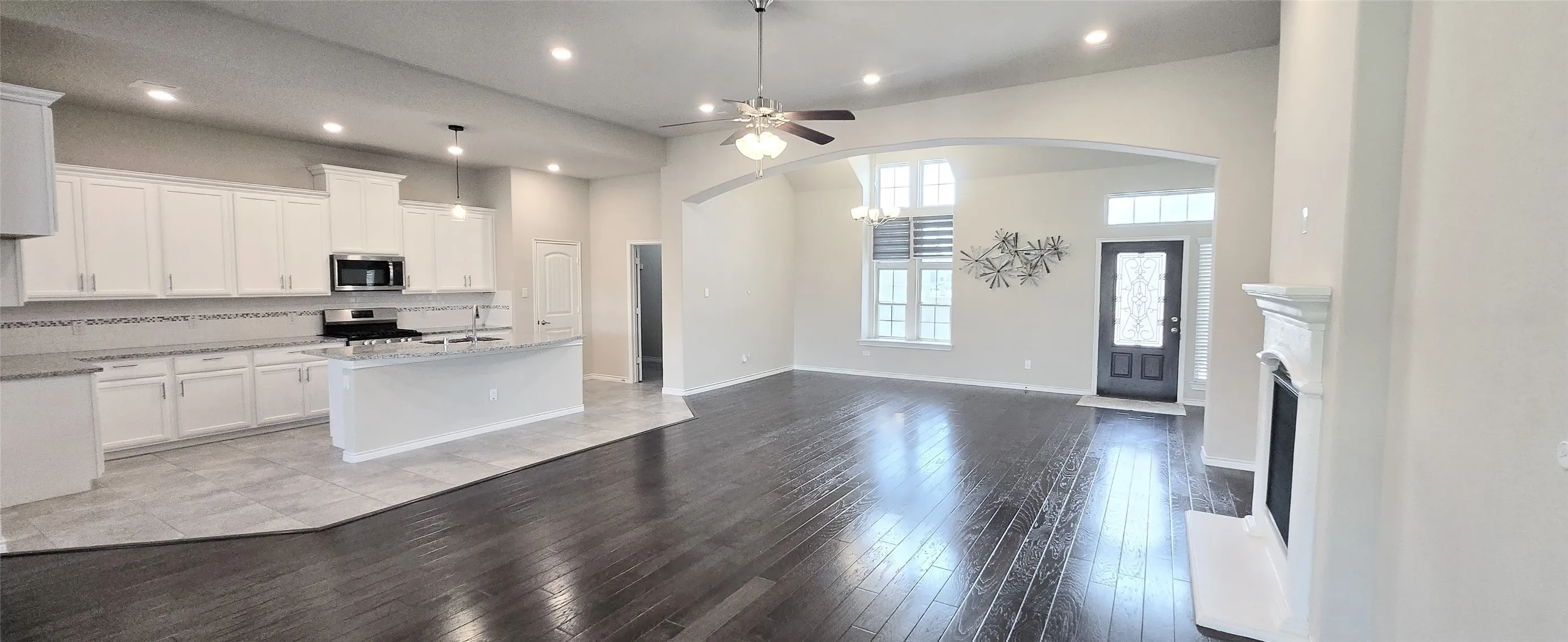 Single Family Residence For Sale in Collin County , 1107 Brooklyn Drive, Anna, Texas 75409, 4 Bedroom, 3 Bathroom, 3 Garage spaces, 2,835 Sqft, built in 2017, mls#21341349, Real Estate Agent in Anna, Homes For Sale in Collin county, Homes For Sale in Anna, Realtor in Anna Texas, Real Estate Brokerage Independent Realty Texas, Luminita Cordes Realtor