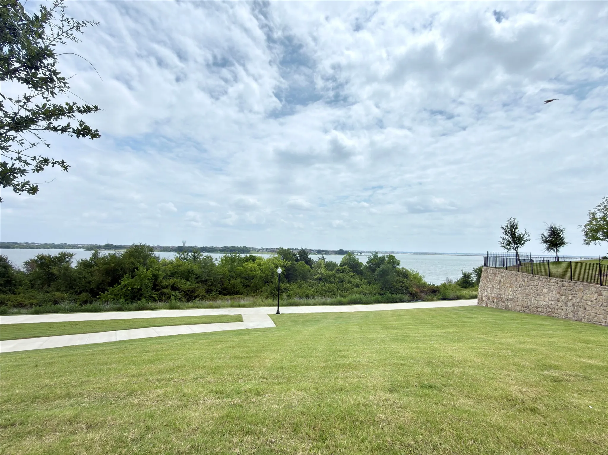 Single Family Residence For Sale in Dallas County , 5408 Crosstrees Street, Rowlett, Texas 75088, 4 Bedroom, 3 Bathroom, 2 Garage spaces, 3,020 Sqft, built in 2024, mls#21341233, Real Estate Agent in Rowlett, Homes For Sale in Dallas county, Homes For Sale in Rowlett, Realtor in Rowlett Texas, Real Estate Brokerage Independent Realty Texas, Luminita Cordes Realtor