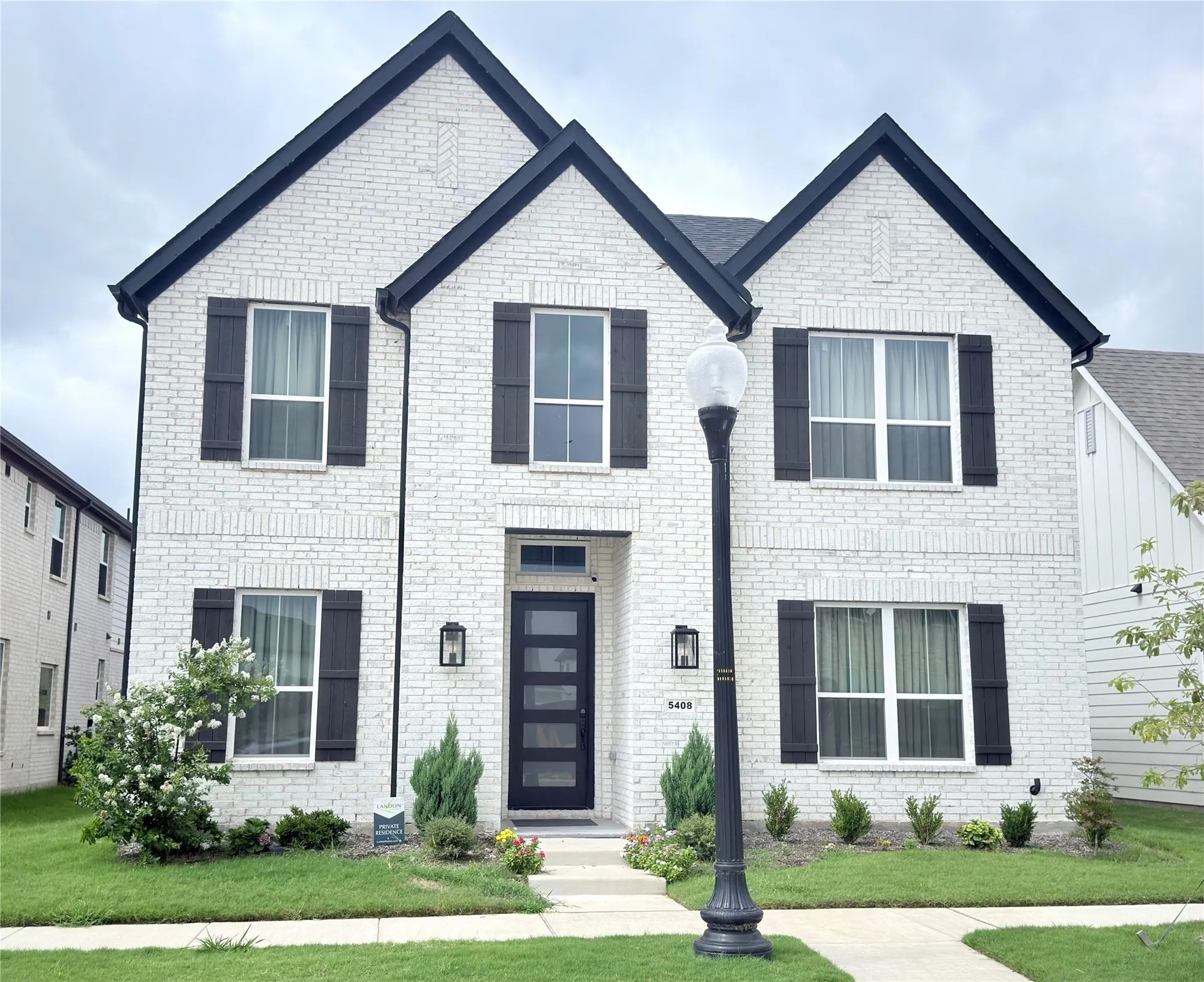 Single Family Residence For Sale in Dallas County , 5408 Crosstrees Street, Rowlett, Texas 75088, 4 Bedroom, 3 Bathroom, 2 Garage spaces, 3,020 Sqft, built in 2024, mls#21341233, Real Estate Agent in Rowlett, Homes For Sale in Dallas county, Homes For Sale in Rowlett, Realtor in Rowlett Texas, Real Estate Brokerage Independent Realty Texas, Luminita Cordes Realtor