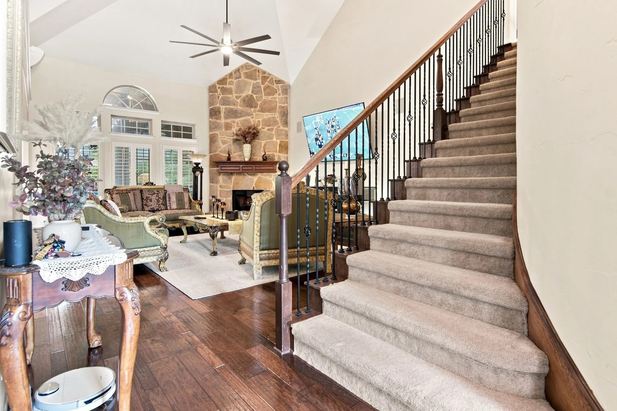 Single Family Residence For Sale in Tarrant County , 5812 Pine Flat Court, Fort Worth, Texas 76179, 4 Bedroom, 4 Bathroom, 2 Garage spaces, 3,418 Sqft, built in 2014, mls#21341321, Real Estate Agent in Fort Worth, Homes For Sale in Tarrant county, Homes For Sale in Fort Worth, Realtor in Fort Worth Texas, Real Estate Brokerage Independent Realty Texas, Luminita Cordes Realtor