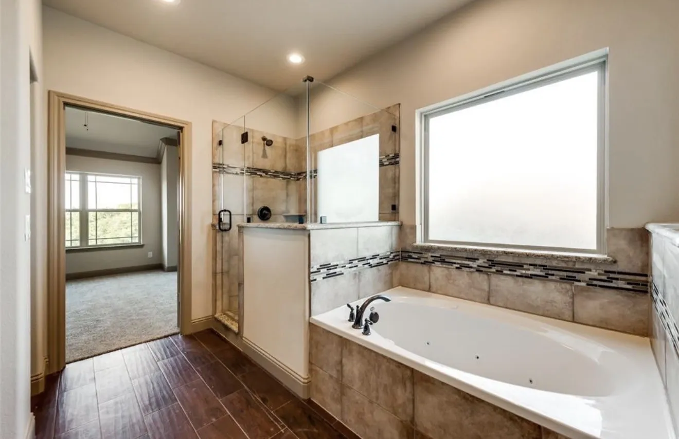 Single Family Residence For Rent in Dallas County , 5967 Wisdom Creek, Dallas, Texas 75249, 4 Bedroom, 3 Bathroom, 2 Garage spaces, 2,516 Sqft, built in 2018, mls#21341364, Real Estate Agent in Dallas, Homes For Rent in Dallas county, Homes For Rent in Dallas, Realtor in Dallas Texas, Real Estate Brokerage Independent Realty Texas, Luminita Cordes Realtor