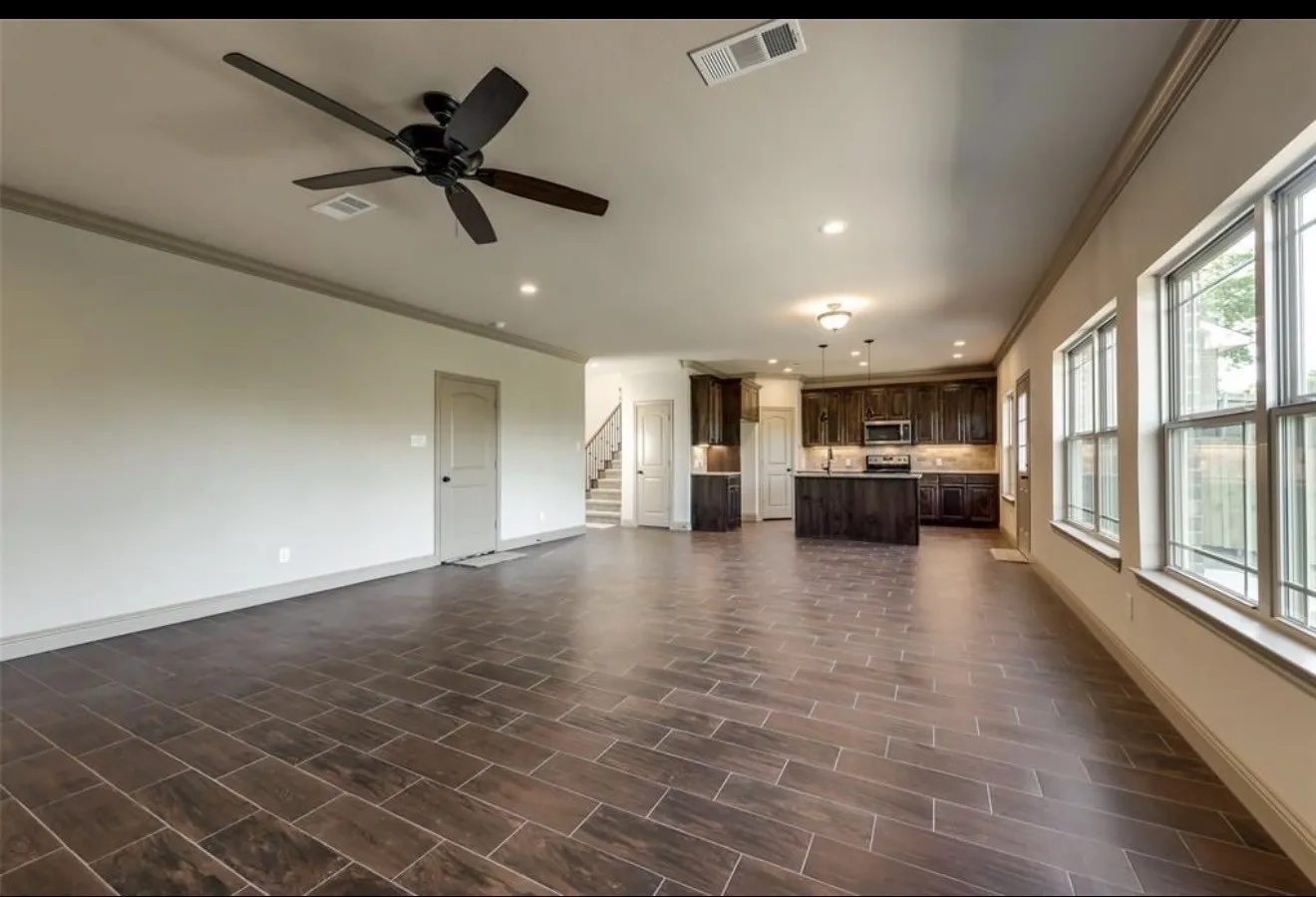 Single Family Residence For Rent in Dallas County , 5967 Wisdom Creek, Dallas, Texas 75249, 4 Bedroom, 3 Bathroom, 2 Garage spaces, 2,516 Sqft, built in 2018, mls#21341364, Real Estate Agent in Dallas, Homes For Rent in Dallas county, Homes For Rent in Dallas, Realtor in Dallas Texas, Real Estate Brokerage Independent Realty Texas, Luminita Cordes Realtor
