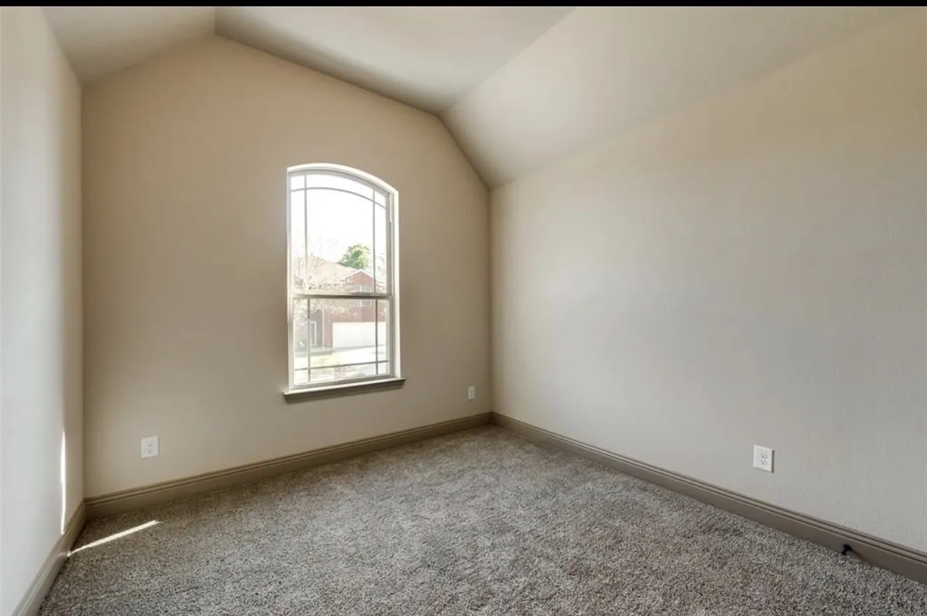 Single Family Residence For Rent in Dallas County , 5967 Wisdom Creek, Dallas, Texas 75249, 4 Bedroom, 3 Bathroom, 2 Garage spaces, 2,516 Sqft, built in 2018, mls#21341364, Real Estate Agent in Dallas, Homes For Rent in Dallas county, Homes For Rent in Dallas, Realtor in Dallas Texas, Real Estate Brokerage Independent Realty Texas, Luminita Cordes Realtor