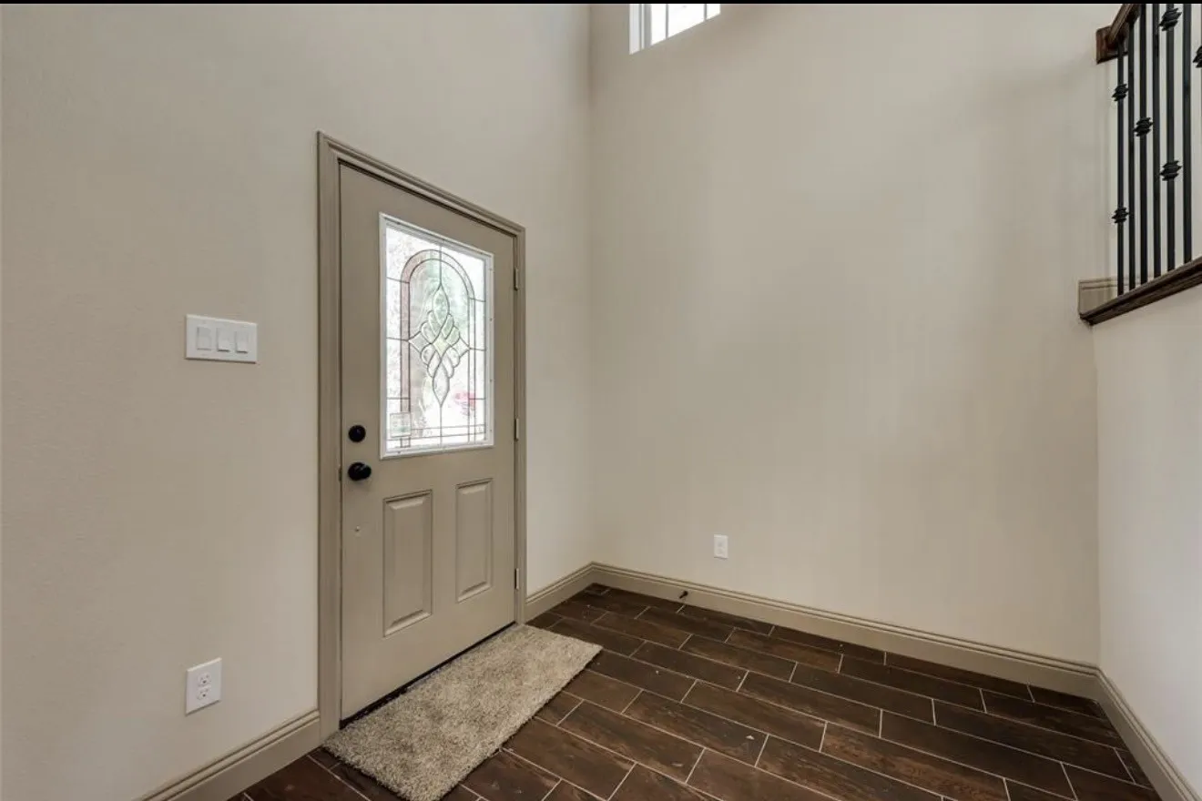 Single Family Residence For Rent in Dallas County , 5967 Wisdom Creek, Dallas, Texas 75249, 4 Bedroom, 3 Bathroom, 2 Garage spaces, 2,516 Sqft, built in 2018, mls#21341364, Real Estate Agent in Dallas, Homes For Rent in Dallas county, Homes For Rent in Dallas, Realtor in Dallas Texas, Real Estate Brokerage Independent Realty Texas, Luminita Cordes Realtor
