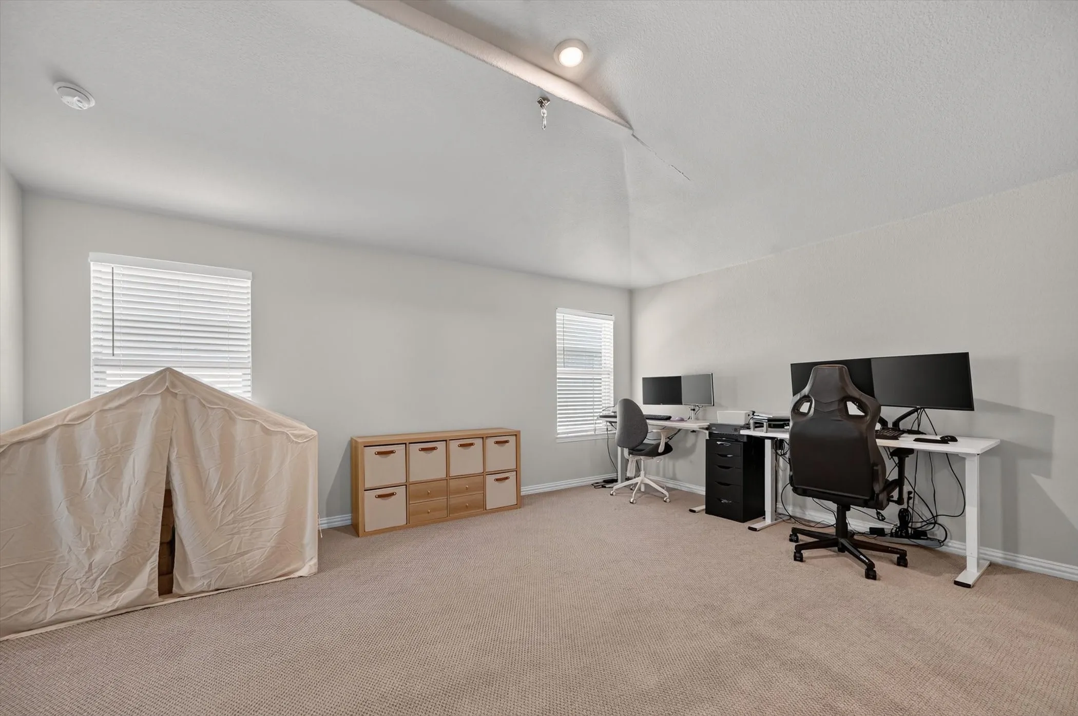 Single Family Residence For Rent in Collin County , 4129 Ranchero Drive, Sachse, Texas 75048, 4 Bedroom, 3 Bathroom, 2 Garage spaces, 2,548 Sqft, built in 2021, mls#21341366, Real Estate Agent in Sachse, Homes For Rent in Collin county, Homes For Rent in Sachse, Realtor in Sachse Texas, Real Estate Brokerage Independent Realty Texas, Luminita Cordes Realtor
