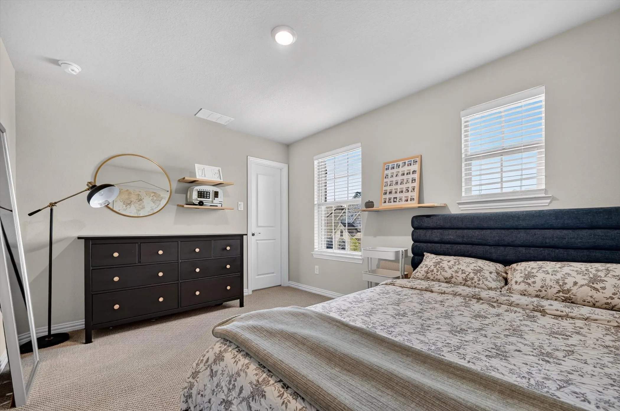 Single Family Residence For Rent in Collin County , 4129 Ranchero Drive, Sachse, Texas 75048, 4 Bedroom, 3 Bathroom, 2 Garage spaces, 2,548 Sqft, built in 2021, mls#21341366, Real Estate Agent in Sachse, Homes For Rent in Collin county, Homes For Rent in Sachse, Realtor in Sachse Texas, Real Estate Brokerage Independent Realty Texas, Luminita Cordes Realtor