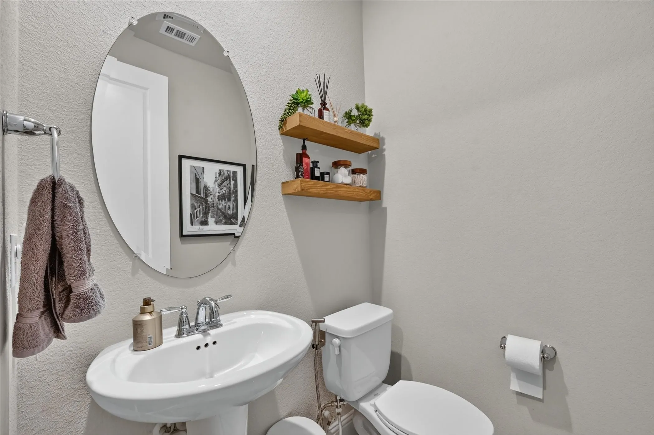 Single Family Residence For Rent in Collin County , 4129 Ranchero Drive, Sachse, Texas 75048, 4 Bedroom, 3 Bathroom, 2 Garage spaces, 2,548 Sqft, built in 2021, mls#21341366, Real Estate Agent in Sachse, Homes For Rent in Collin county, Homes For Rent in Sachse, Realtor in Sachse Texas, Real Estate Brokerage Independent Realty Texas, Luminita Cordes Realtor