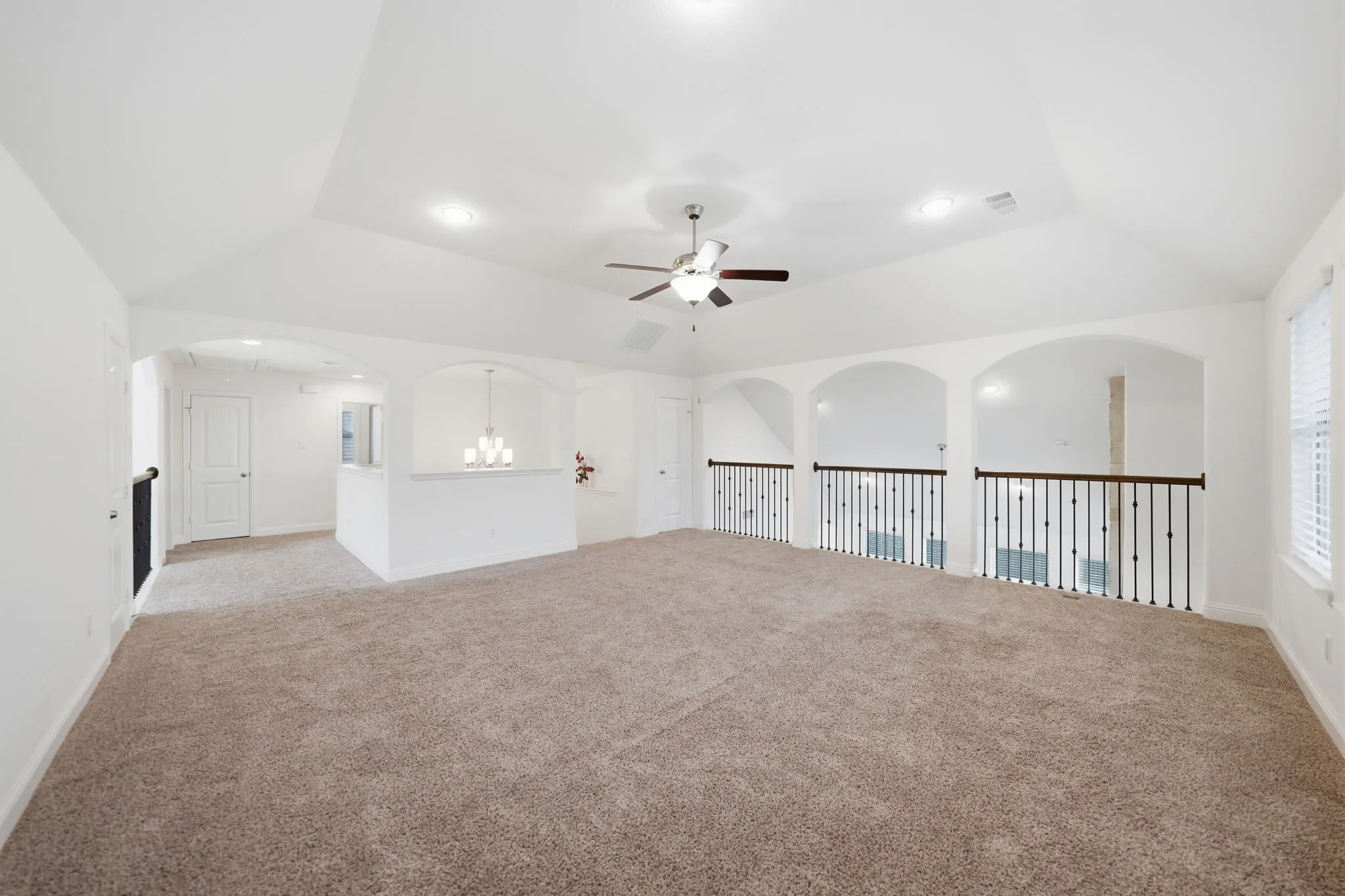 Single Family Residence For Sale in Denton County , 4213 Wilderness Pass, Fort Worth, Texas 76262, 4 Bedroom, 3 Bathroom, 2 Garage spaces, 2,884 Sqft, built in 2016, mls#21335615, Real Estate Agent in Fort Worth, Homes For Sale in Denton county, Homes For Sale in Fort Worth, Realtor in Fort Worth Texas, Real Estate Brokerage Independent Realty Texas, Luminita Cordes Realtor