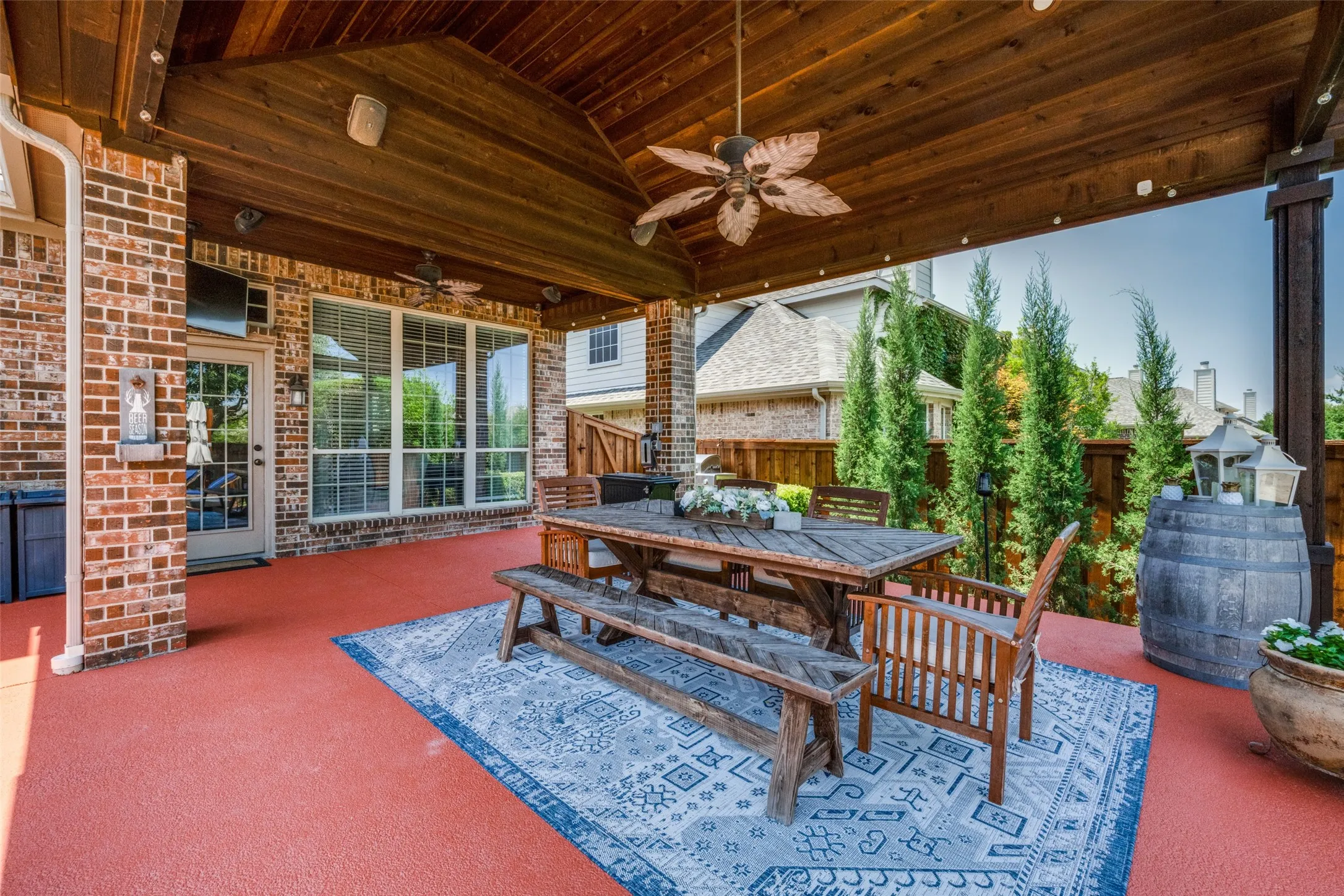 Single Family Residence For Sale in Denton County , 1133 Dayton Drive, Lantana, Texas 76226, 4 Bedroom, 3 Bathroom, 2 Garage spaces, 2,699 Sqft, built in 2008, mls#21338279, Real Estate Agent in Lantana, Homes For Sale in Denton county, Homes For Sale in Lantana, Realtor in Lantana Texas, Real Estate Brokerage Independent Realty Texas, Luminita Cordes Realtor
