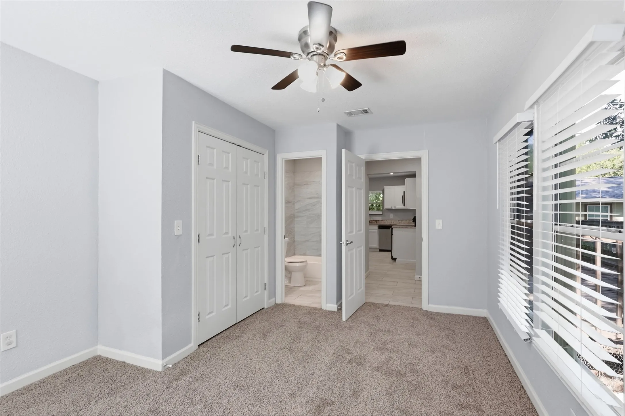 Single Family Residence For Sale in Dallas County , 1227 Wilbur Street, Dallas, Texas 75224, 5 Bedroom, 2 Bathroom, Garage spaces, 1,832 Sqft, built in 1937, mls#21340364, Real Estate Agent in Dallas, Homes For Sale in Dallas county, Homes For Sale in Dallas, Realtor in Dallas Texas, Real Estate Brokerage Independent Realty Texas, Luminita Cordes Realtor