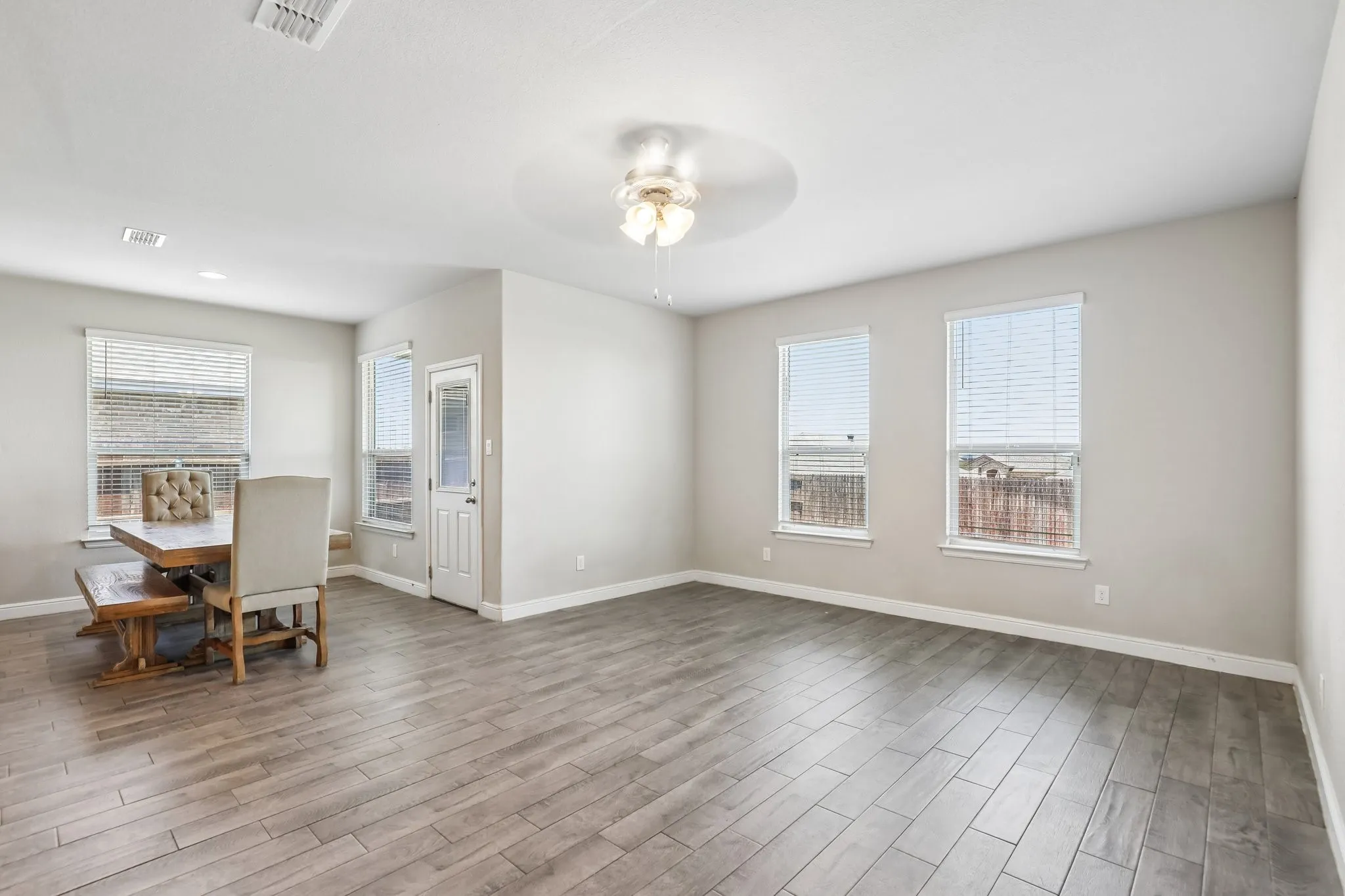 Single Family Residence For Sale in Johnson County , 1404 Fremont Trail, Cleburne, Texas 76033, 4 Bedroom, 4 Bathroom, 2 Garage spaces, 2,863 Sqft, built in 2021, Price $349,000, mls#21340564, Real Estate Agent in Cleburne, Homes For Sale in Johnson county, Homes For Sale in Cleburne, Realtor in Cleburne Texas, Real Estate Brokerage Independent Realty Texas, Luminita Cordes Realtor