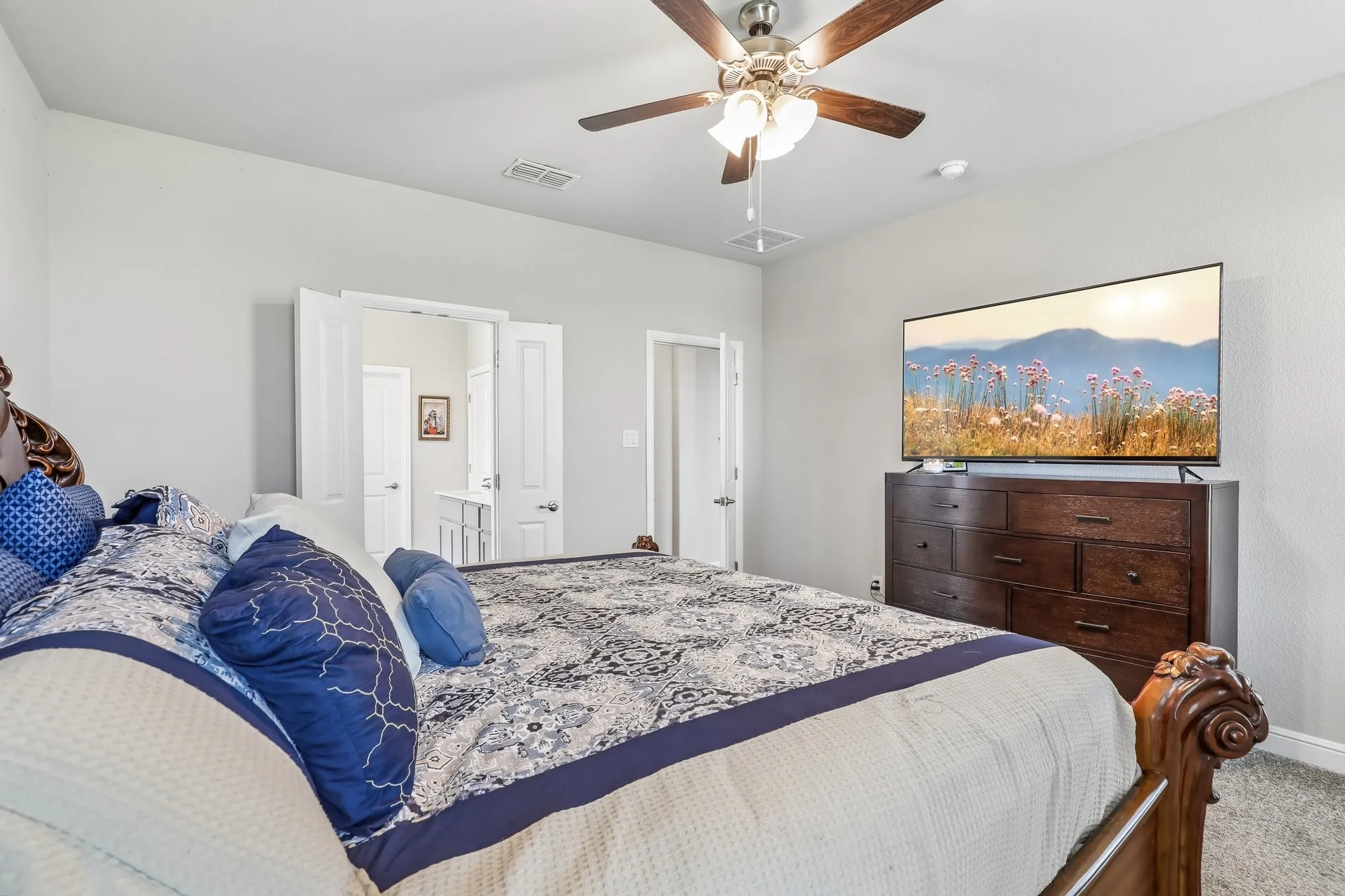 Single Family Residence For Sale in Johnson County , 1404 Fremont Trail, Cleburne, Texas 76033, 4 Bedroom, 4 Bathroom, 2 Garage spaces, 2,863 Sqft, built in 2021, Price $349,000, mls#21340564, Real Estate Agent in Cleburne, Homes For Sale in Johnson county, Homes For Sale in Cleburne, Realtor in Cleburne Texas, Real Estate Brokerage Independent Realty Texas, Luminita Cordes Realtor