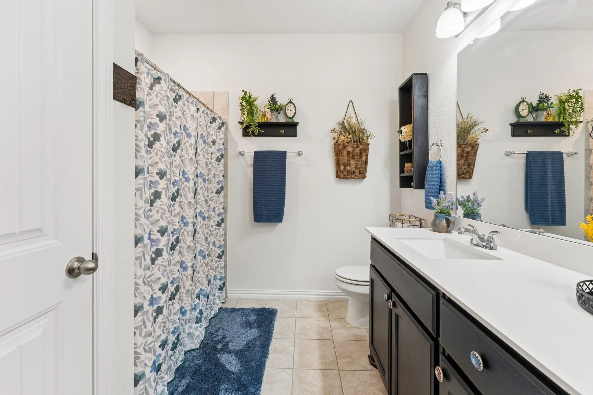 Shower tub​​‌​​​​‌​​‌‌​‌‌​​​‌‌​‌​‌​‌​​​‌​​ combo