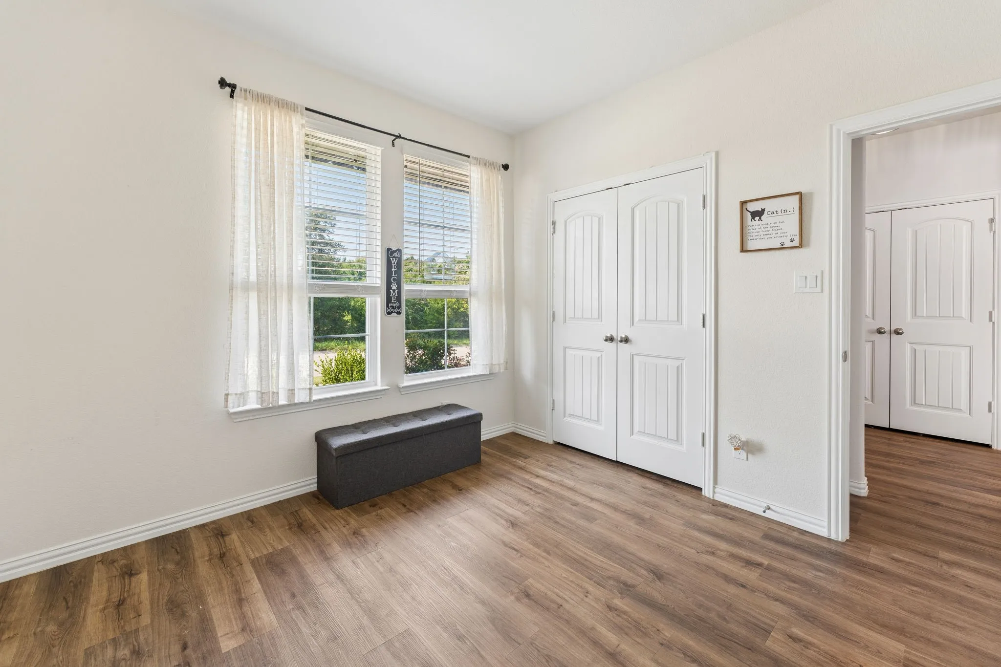 Front bedroom that could be used as an office.