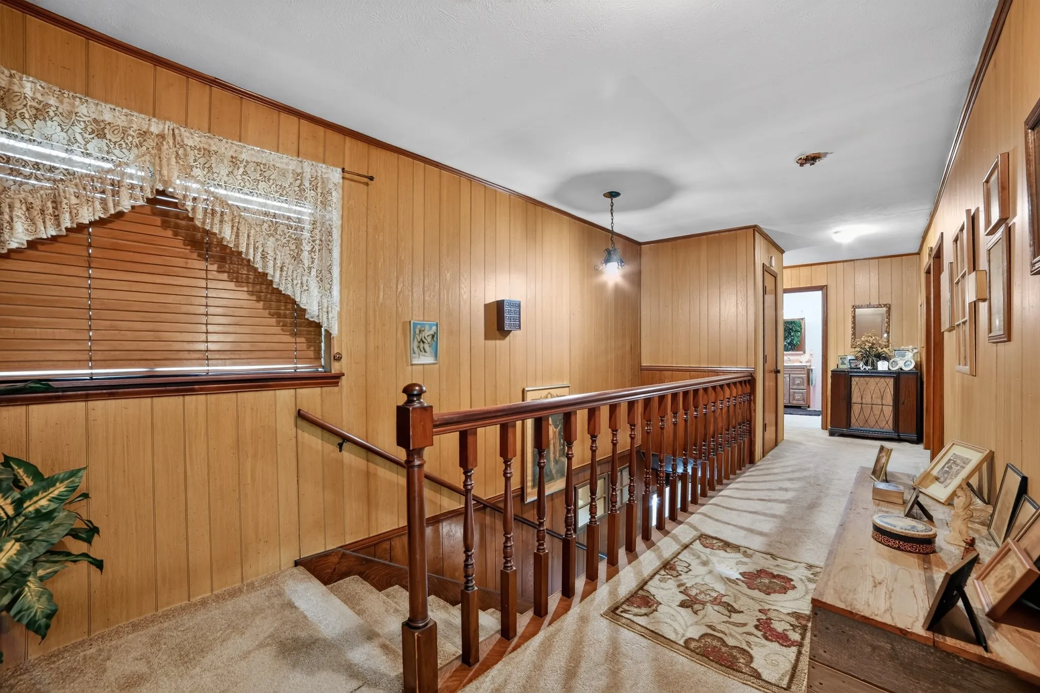 Single Family Residence For Sale in Hunt County , 4161 Shadow Lane, Lone Oak, Texas 75453, 3 Bedroom, 2 Bathroom, 2 Garage spaces, 2,464 Sqft, built in 1970, mls#21341385, Real Estate Agent in Lone Oak, Homes For Sale in Hunt county, Homes For Sale in Lone Oak, Realtor in Lone Oak Texas, Real Estate Brokerage Independent Realty Texas, Luminita Cordes Realtor