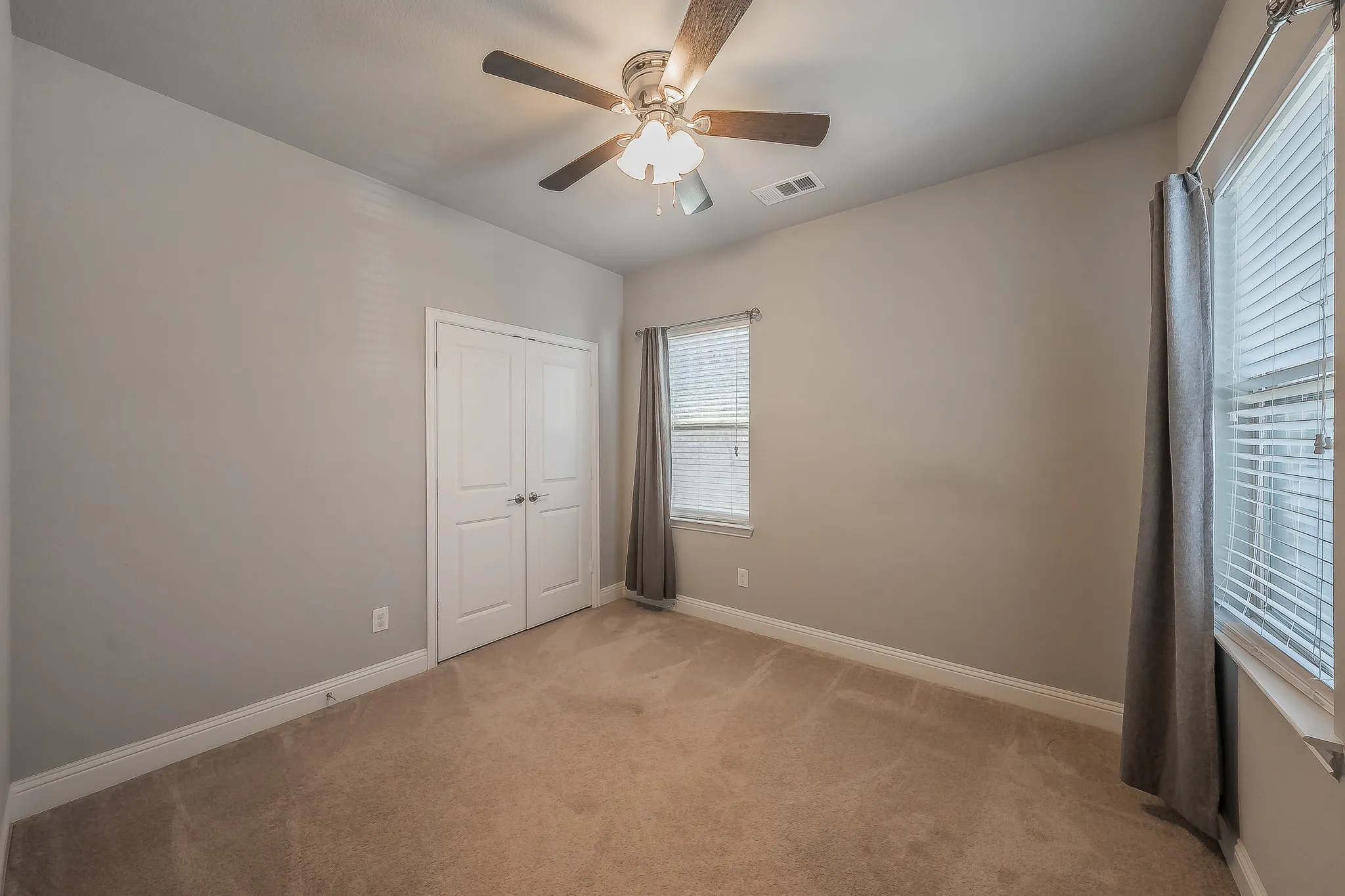 Upstairs bedroom #2