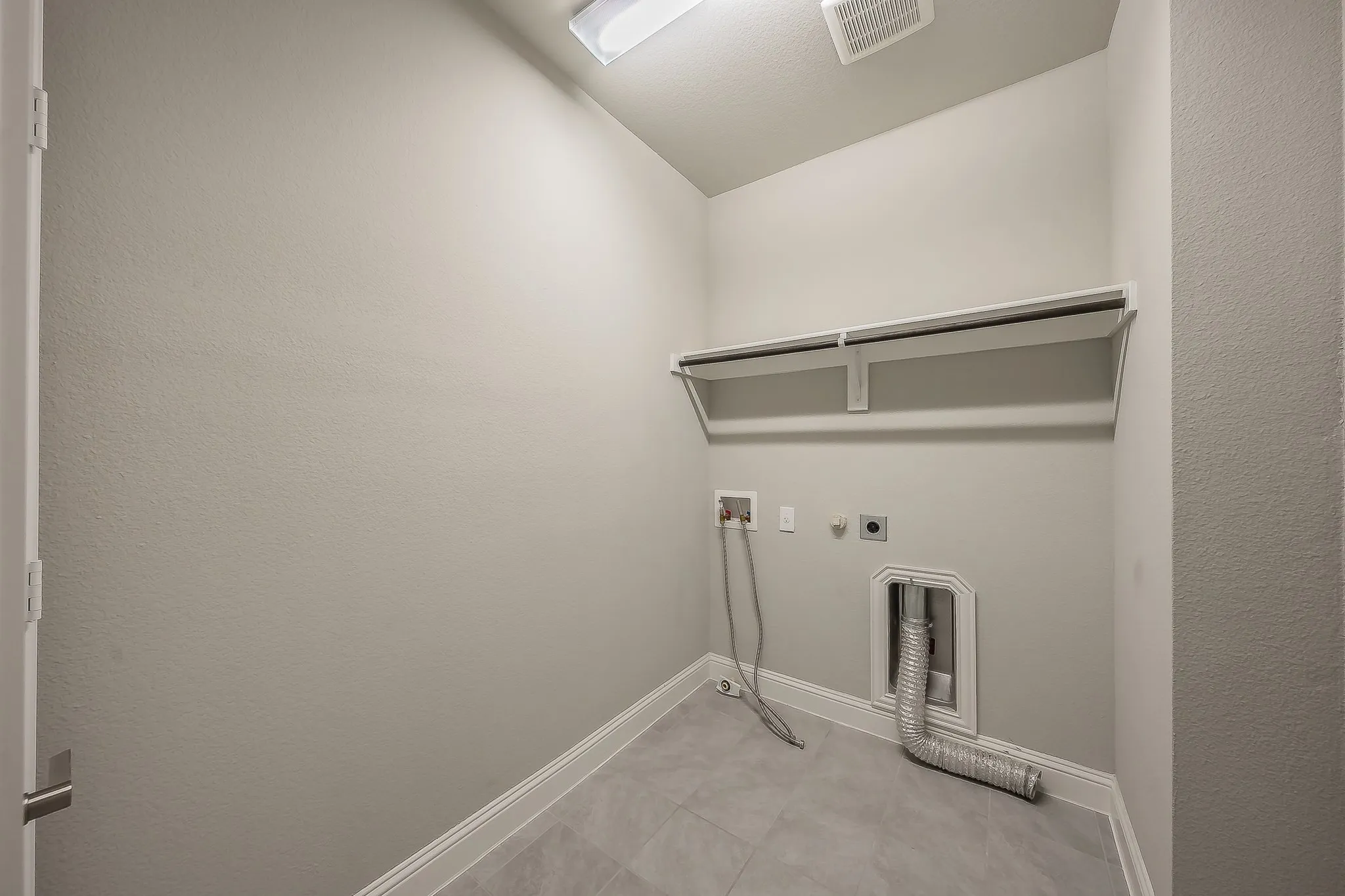 Upstairs utility room