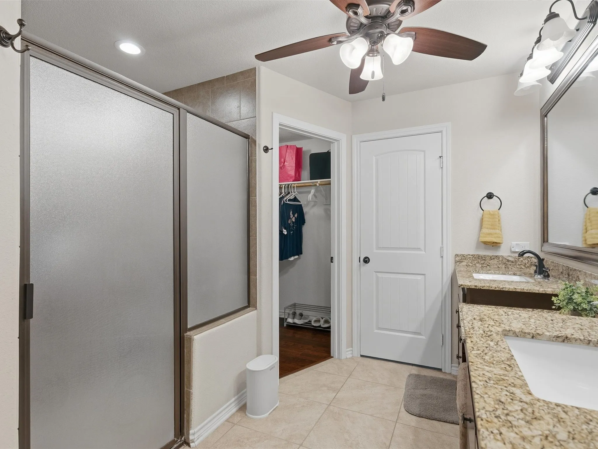 Single Family Residence For Sale in Rockwall County , 623 N King Road, Royse City, Texas 75189, 4 Bedroom, 3 Bathroom, 2 Garage spaces, 2,204 Sqft, built in 2017, mls#21341378, Real Estate Agent in Royse City, Homes For Sale in Rockwall county, Homes For Sale in Royse City, Realtor in Royse City Texas, Real Estate Brokerage Independent Realty Texas, Luminita Cordes Realtor