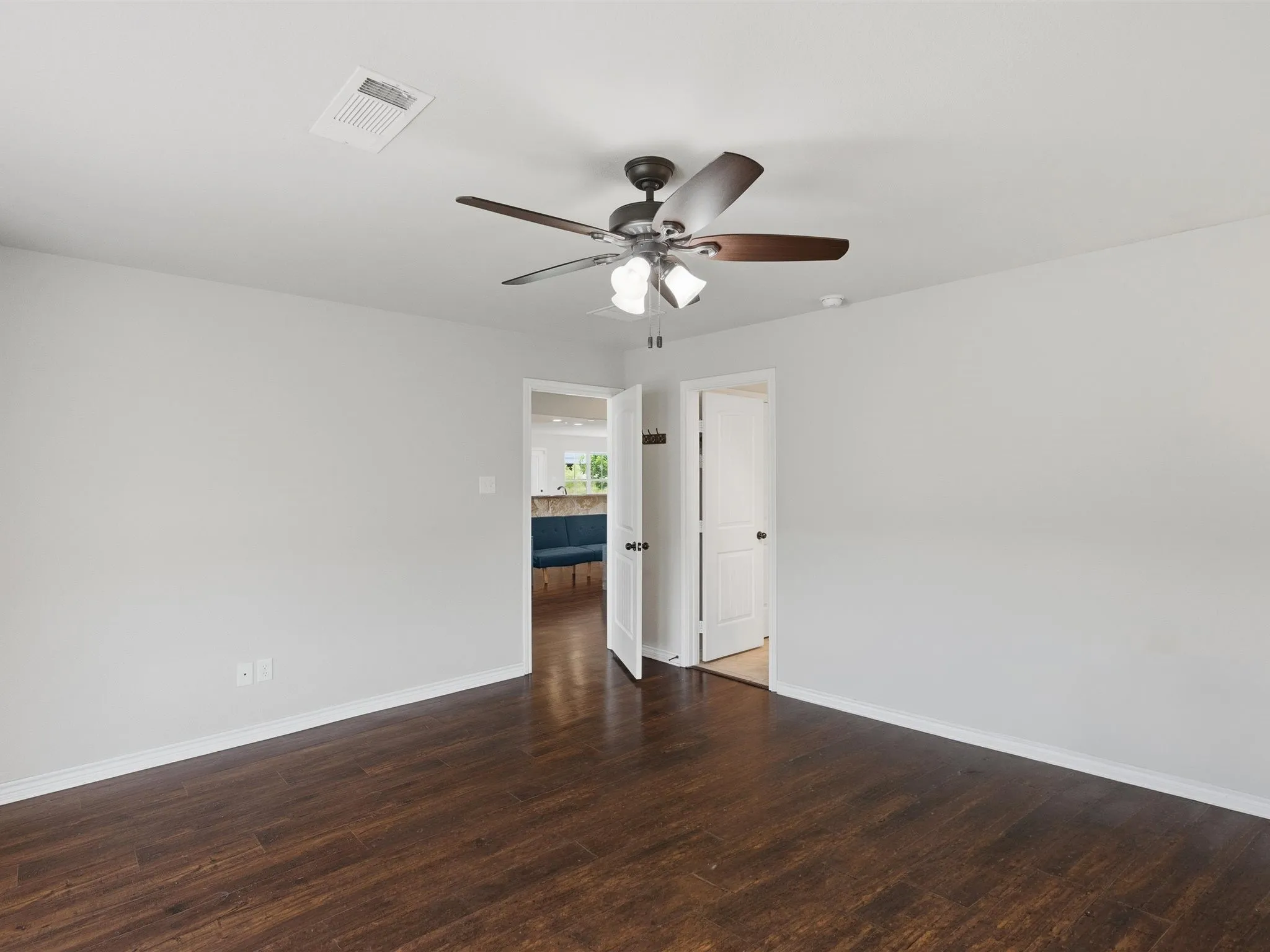 Single Family Residence For Sale in Rockwall County , 623 N King Road, Royse City, Texas 75189, 4 Bedroom, 3 Bathroom, 2 Garage spaces, 2,204 Sqft, built in 2017, mls#21341378, Real Estate Agent in Royse City, Homes For Sale in Rockwall county, Homes For Sale in Royse City, Realtor in Royse City Texas, Real Estate Brokerage Independent Realty Texas, Luminita Cordes Realtor