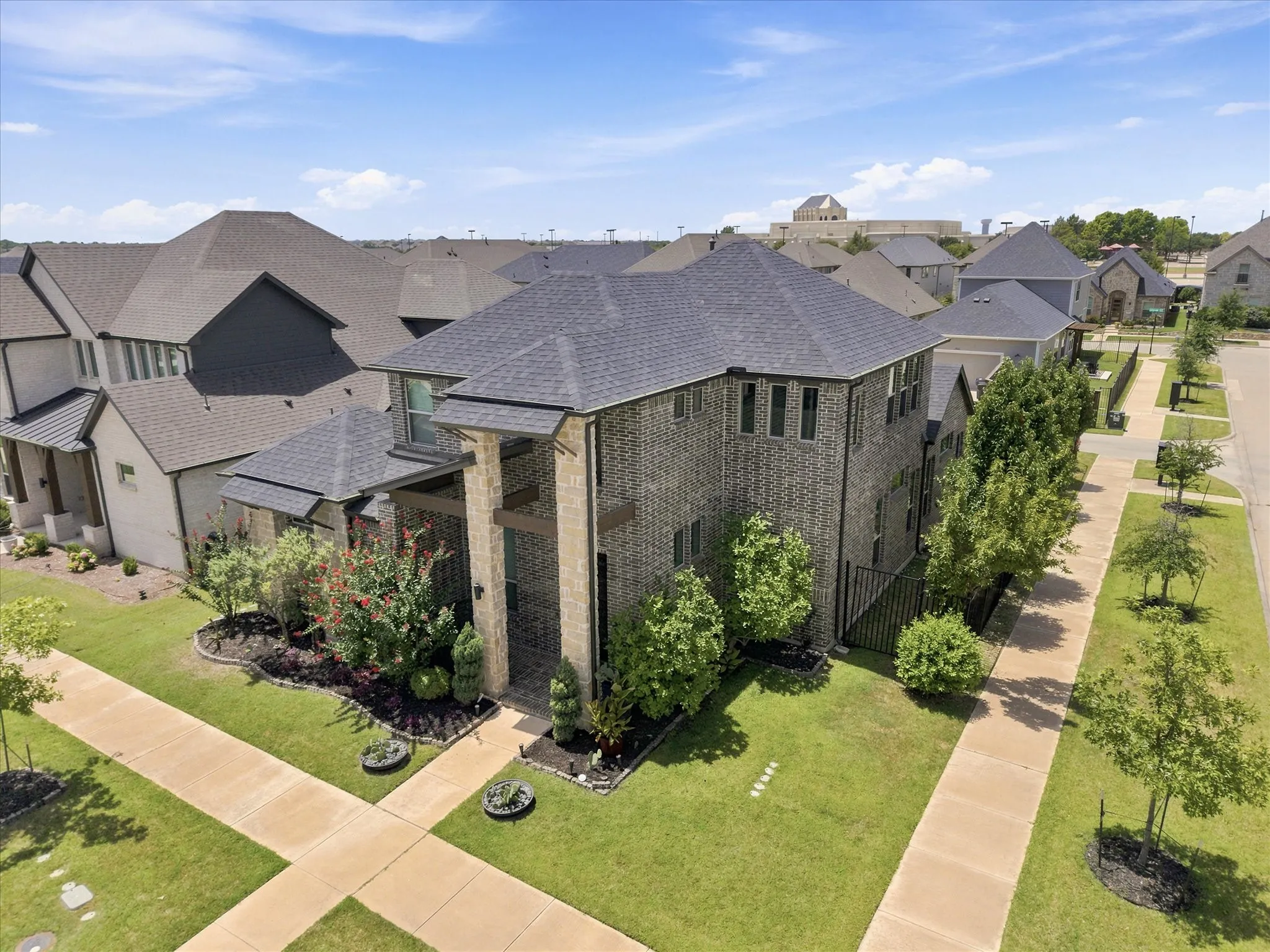Single Family Residence For Sale in Denton County , 8593 Tripoli Trail, Frisco, Texas 75034, 4 Bedroom, 3 Bathroom, 2 Garage spaces, 2,759 Sqft, built in 2019, mls#21338656, Real Estate Agent in Frisco, Homes For Sale in Denton county, Homes For Sale in Frisco, Realtor in Frisco Texas, Real Estate Brokerage Independent Realty Texas, Luminita Cordes Realtor