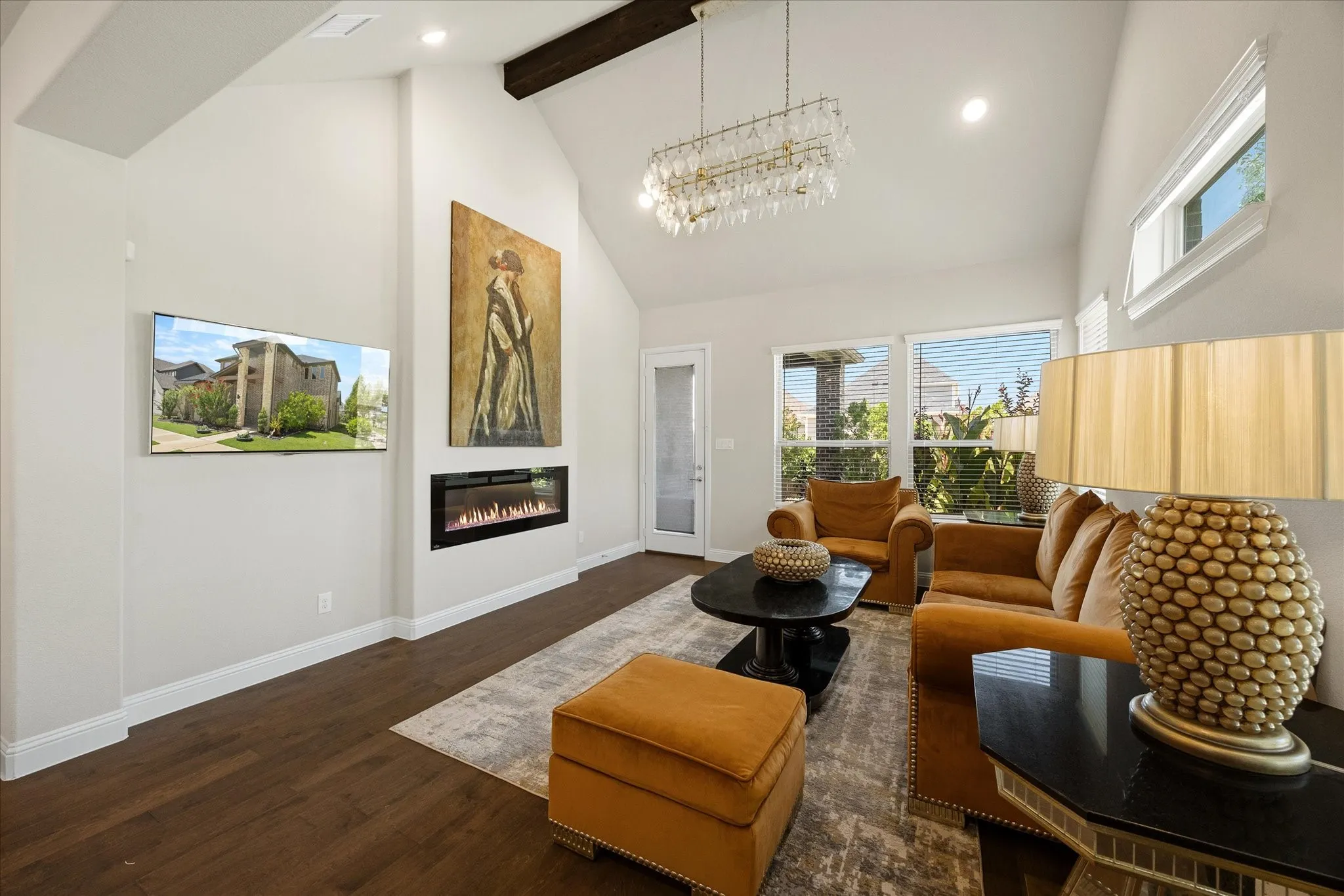 Vaulted Ceilings with wood beam