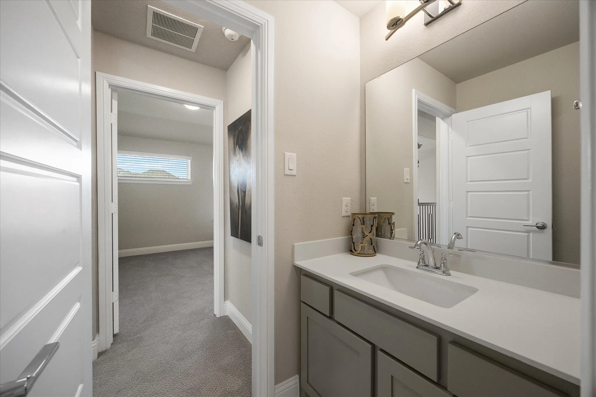 Jack and Jill full bath on second floor