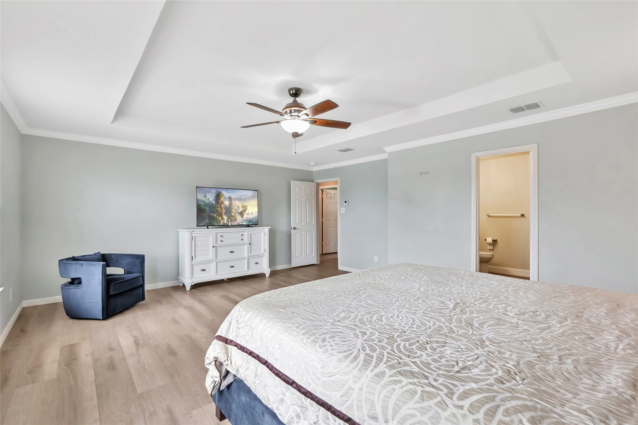 Single Family Residence For Sale in Tarrant County , 12620 Mourning Dove Lane, Fort Worth, Texas 76244, 3 Bedroom, 3 Bathroom, 2 Garage spaces, 2,329 Sqft, built in 2007, mls#21341406, Real Estate Agent in Fort Worth, Homes For Sale in Tarrant county, Homes For Sale in Fort Worth, Realtor in Fort Worth Texas, Real Estate Brokerage Independent Realty Texas, Luminita Cordes Realtor