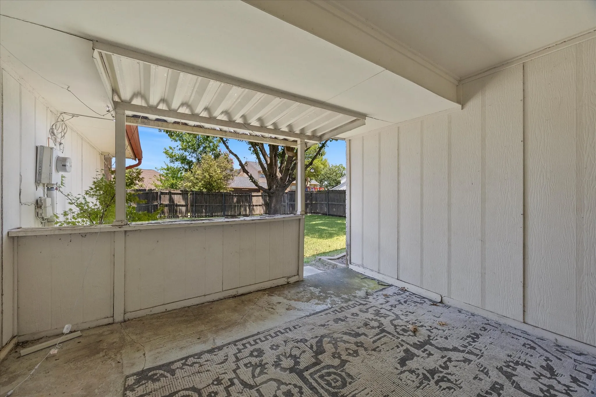 Single Family Residence For Sale in Dallas County , 3227 Wichita Drive, Mesquite, Texas 75149, 3 Bedroom, 2 Bathroom, 2 Garage spaces, 1,619 Sqft, built in 1982, mls#21341387, Real Estate Agent in Mesquite, Homes For Sale in Dallas county, Homes For Sale in Mesquite, Realtor in Mesquite Texas, Real Estate Brokerage Independent Realty Texas, Luminita Cordes Realtor