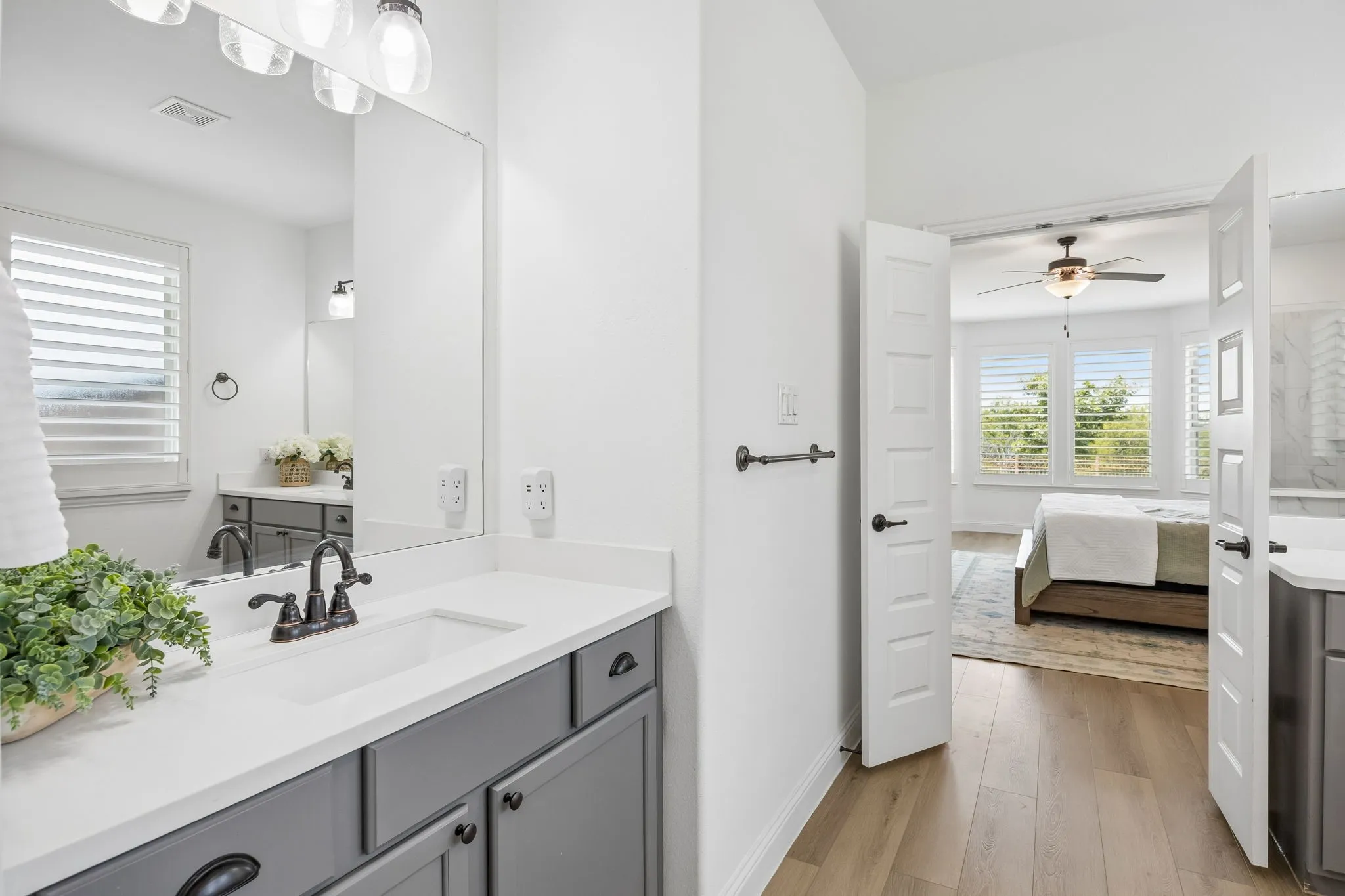 Single Family Residence For Sale in Denton County , 3200 Willowbrook Road, Northlake, Texas 76226, 5 Bedroom, 6 Bathroom, 3 Garage spaces, 3,780 Sqft, built in 2021, mls#21340744, Real Estate Agent in Northlake, Homes For Sale in Denton county, Homes For Sale in Northlake, Realtor in Northlake Texas, Real Estate Brokerage Independent Realty Texas, Luminita Cordes Realtor