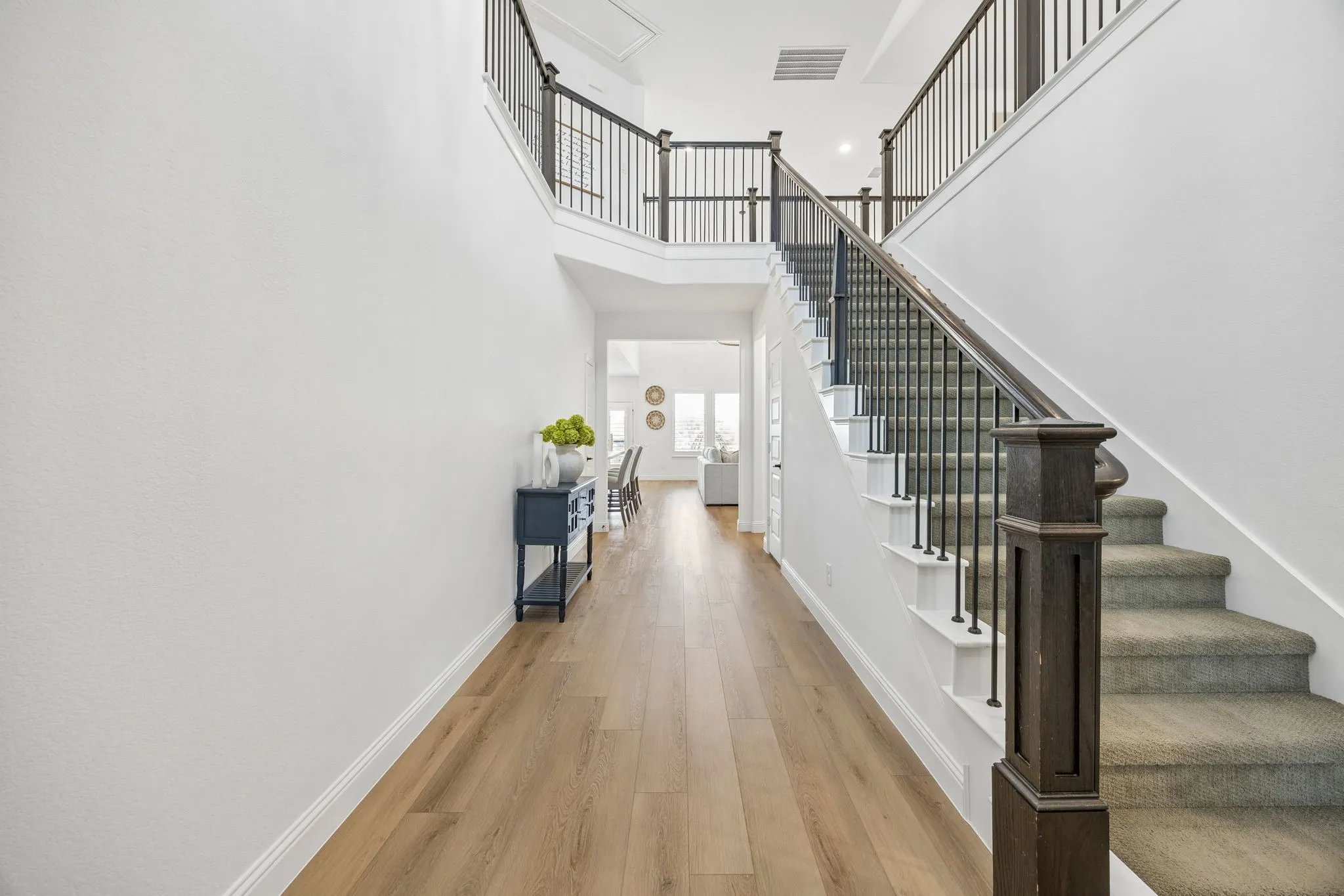 Single Family Residence For Sale in Denton County , 3200 Willowbrook Road, Northlake, Texas 76226, 5 Bedroom, 6 Bathroom, 3 Garage spaces, 3,780 Sqft, built in 2021, mls#21340744, Real Estate Agent in Northlake, Homes For Sale in Denton county, Homes For Sale in Northlake, Realtor in Northlake Texas, Real Estate Brokerage Independent Realty Texas, Luminita Cordes Realtor