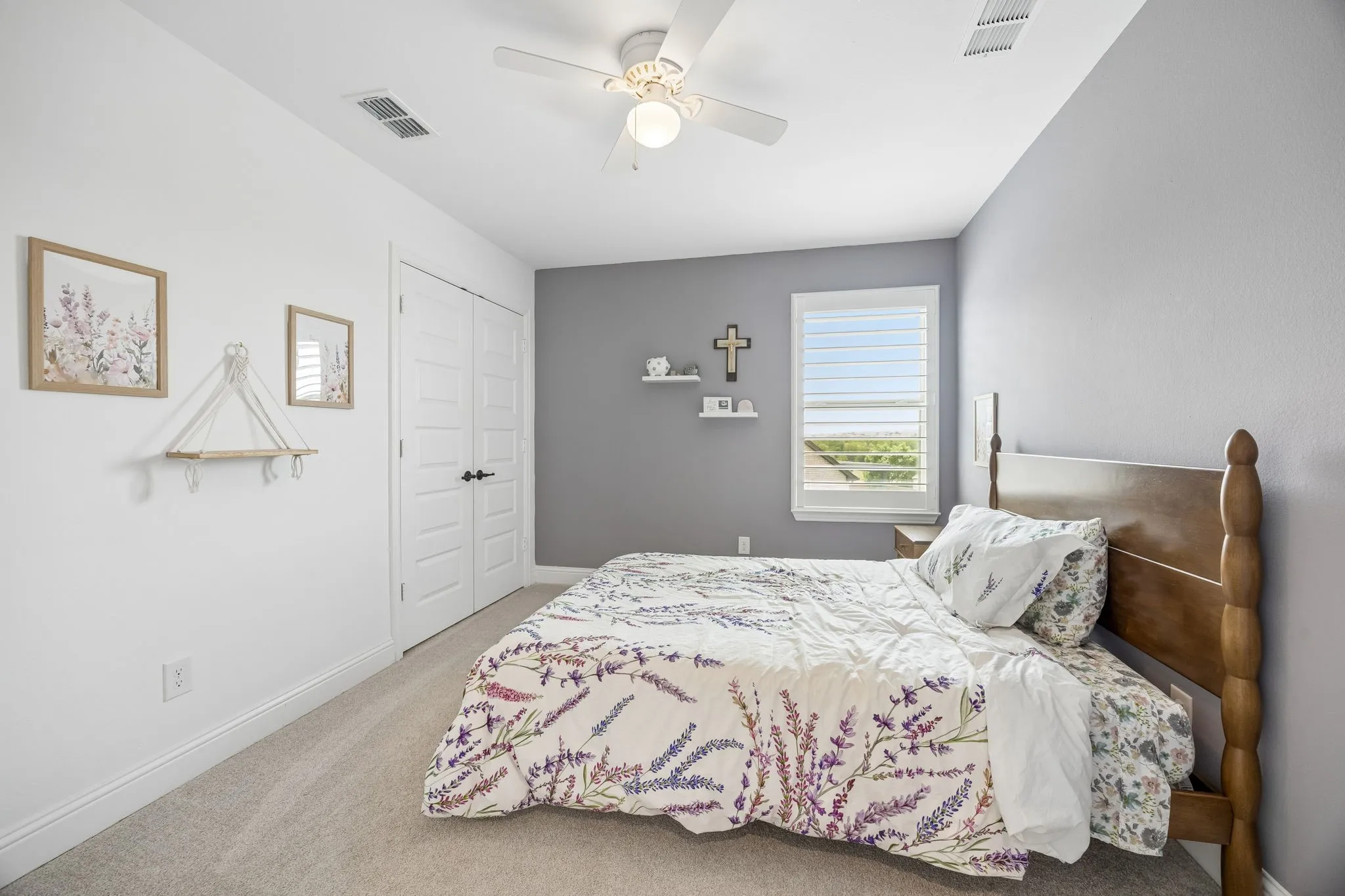 Single Family Residence For Sale in Denton County , 3200 Willowbrook Road, Northlake, Texas 76226, 5 Bedroom, 6 Bathroom, 3 Garage spaces, 3,780 Sqft, built in 2021, mls#21340744, Real Estate Agent in Northlake, Homes For Sale in Denton county, Homes For Sale in Northlake, Realtor in Northlake Texas, Real Estate Brokerage Independent Realty Texas, Luminita Cordes Realtor