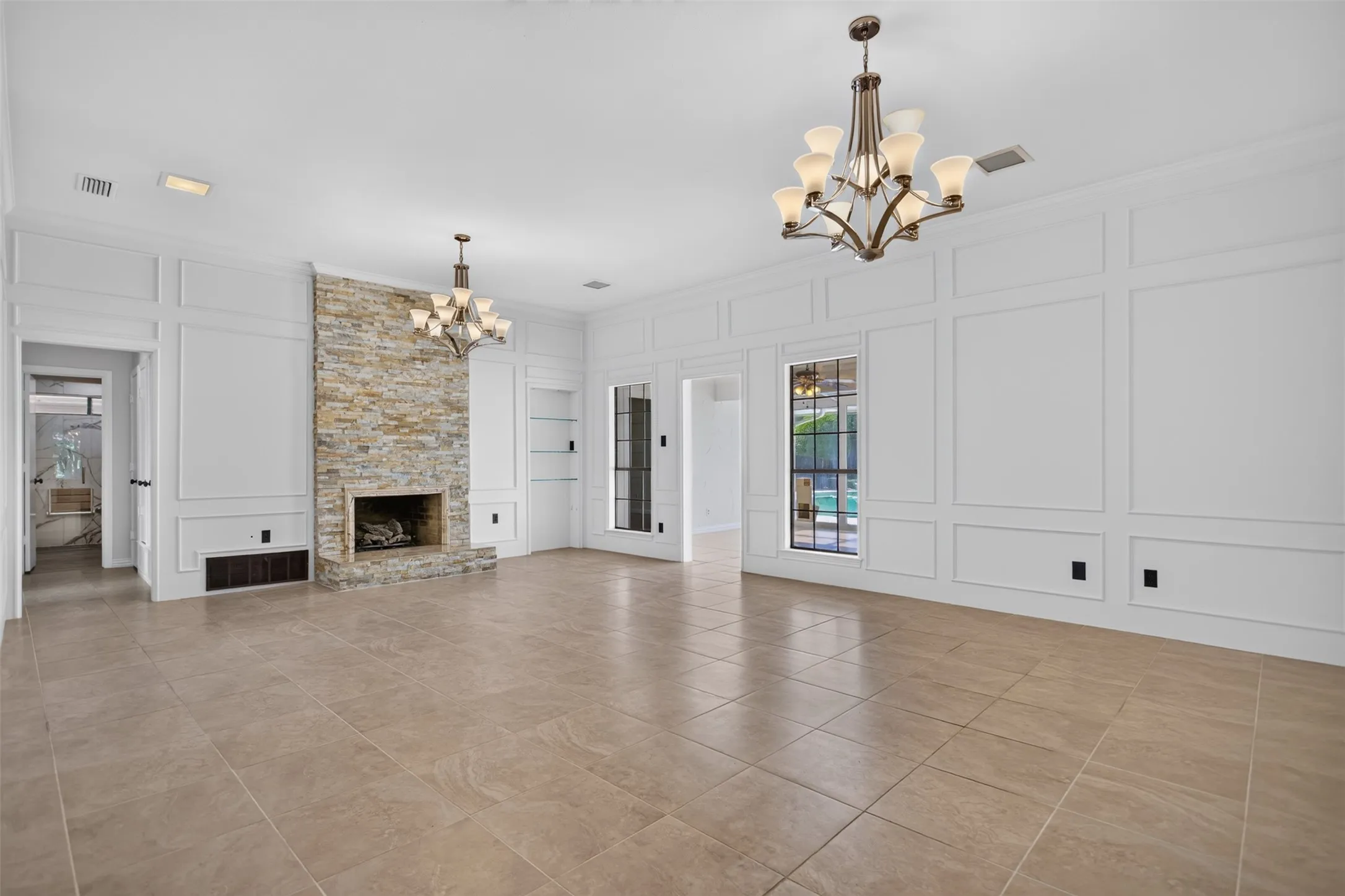 Single Family Residence For Sale in Dallas County , 1508 Summertree Court, Richardson, Texas 75082, 5 Bedroom, 3 Bathroom, Garage spaces, 2,892 Sqft, built in 1978, mls#21341413, Real Estate Agent in Richardson, Homes For Sale in Dallas county, Homes For Sale in Richardson, Realtor in Richardson Texas, Real Estate Brokerage Independent Realty Texas, Luminita Cordes Realtor