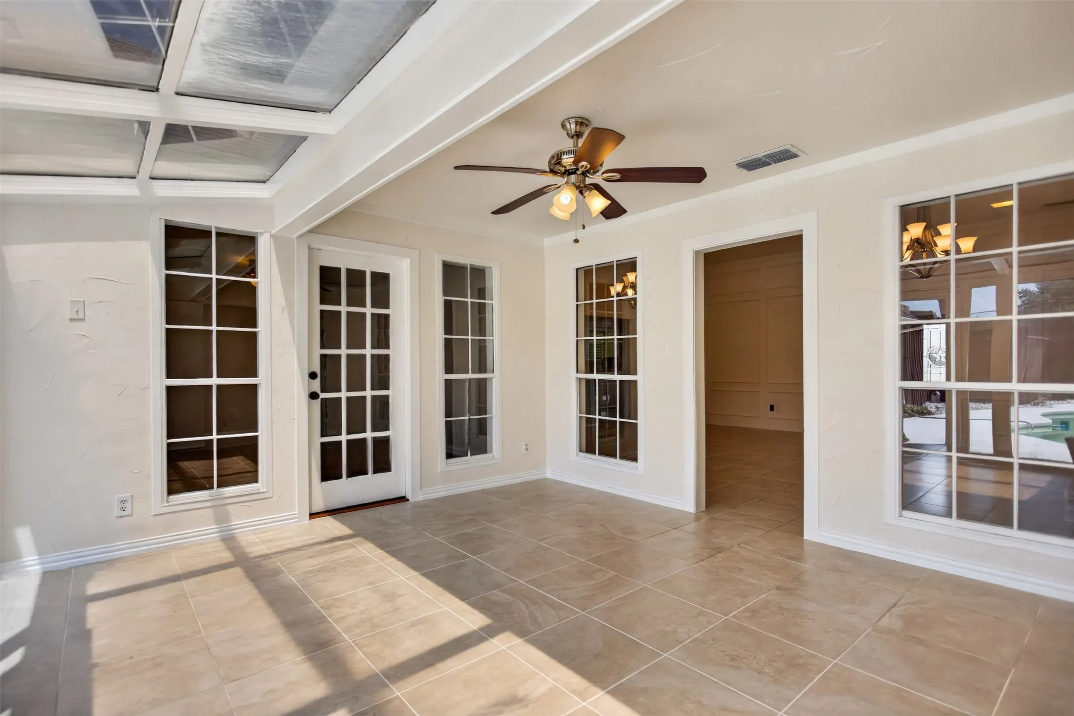 Single Family Residence For Sale in Dallas County , 1508 Summertree Court, Richardson, Texas 75082, 5 Bedroom, 3 Bathroom, Garage spaces, 2,892 Sqft, built in 1978, mls#21341413, Real Estate Agent in Richardson, Homes For Sale in Dallas county, Homes For Sale in Richardson, Realtor in Richardson Texas, Real Estate Brokerage Independent Realty Texas, Luminita Cordes Realtor