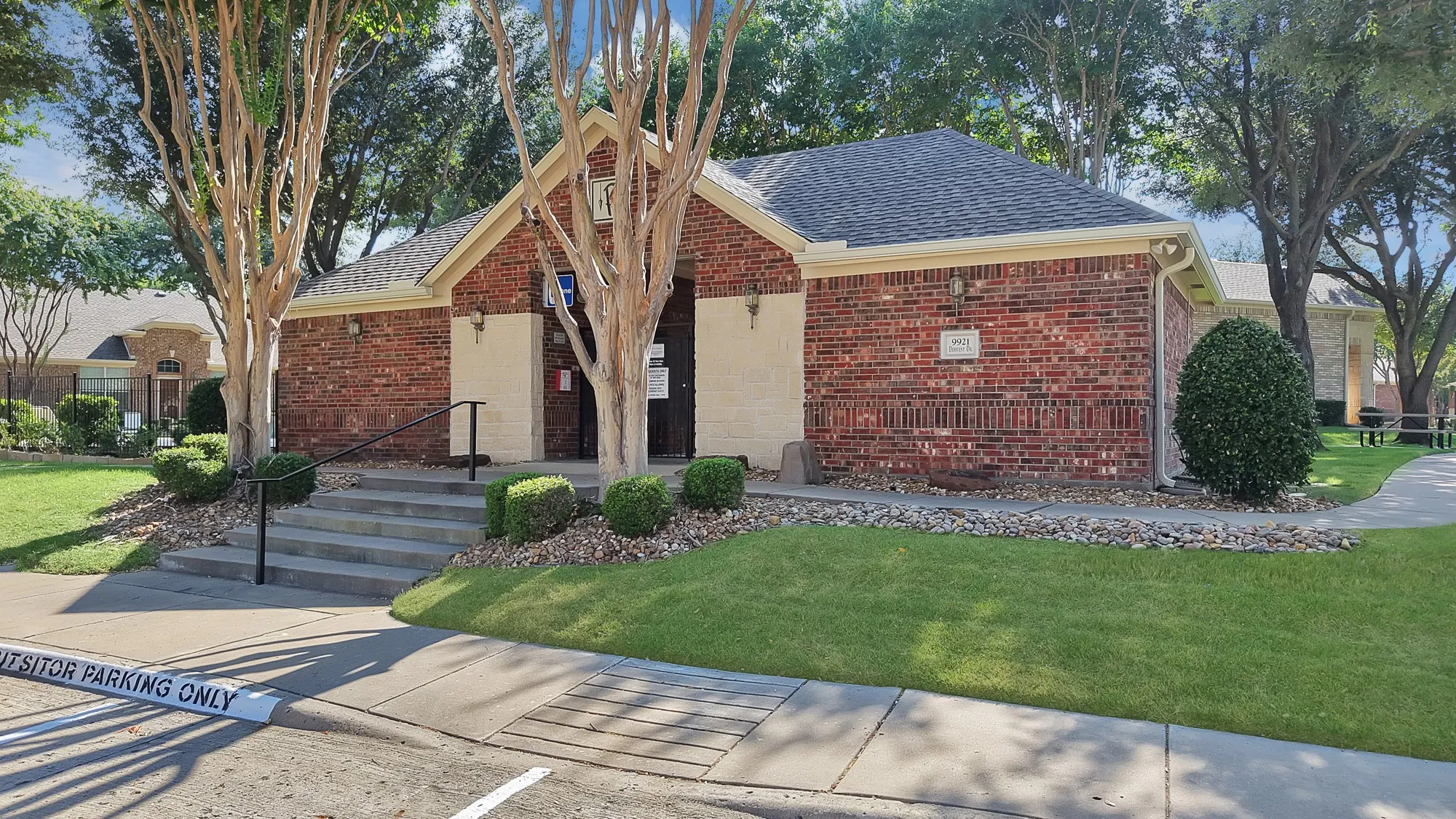 Townhouse For Sale in Collin County , 9937 Sedgewick Avenue, Plano, Texas 75025, 2 Bedroom, 2 Bathroom, 2 Garage spaces, 1,562 Sqft, built in 2007, mls#21340964, Real Estate Agent in Plano, Homes For Sale in Collin county, Homes For Sale in Plano, Realtor in Plano Texas, Real Estate Brokerage Independent Realty Texas, Luminita Cordes Realtor