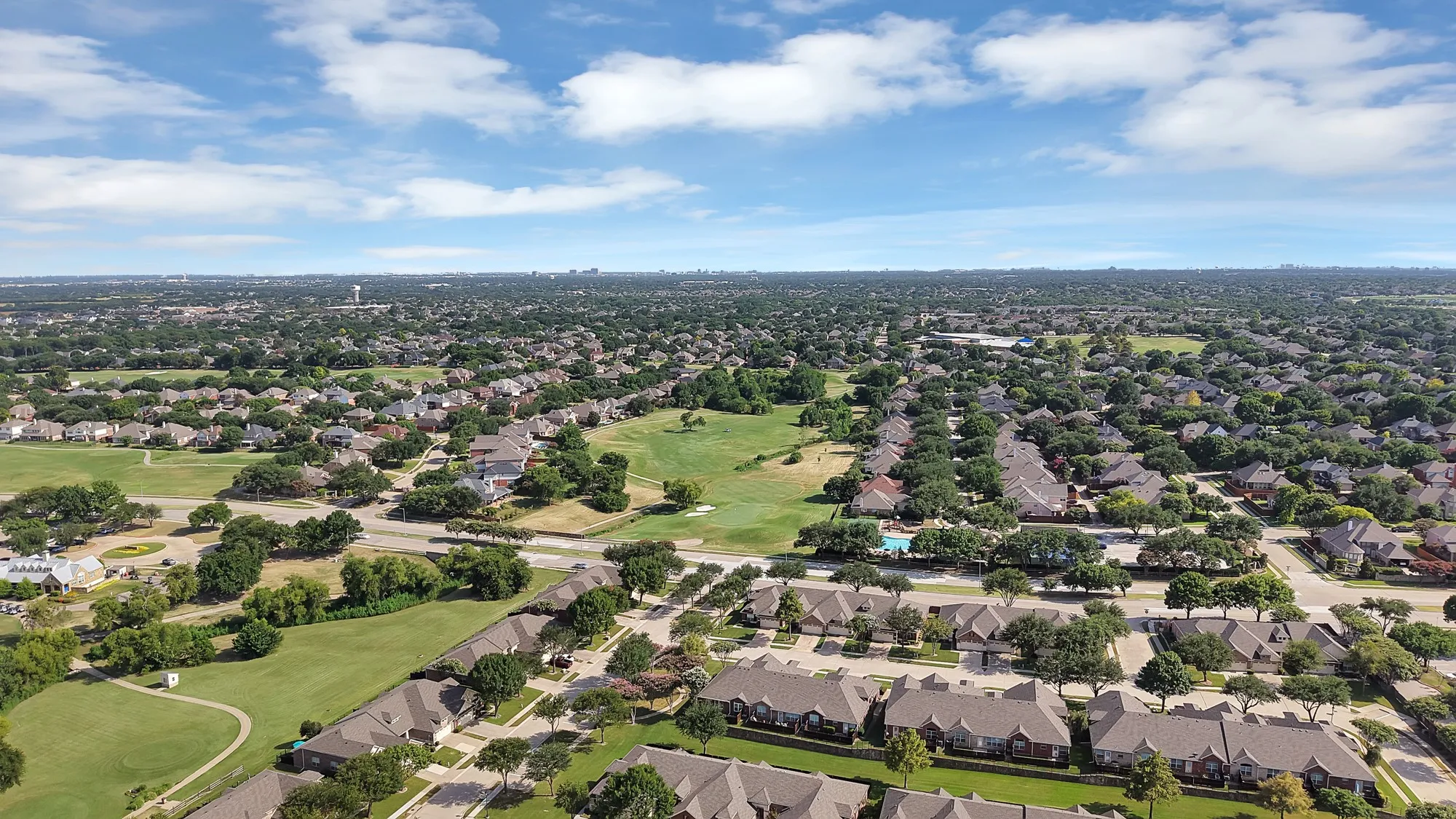 Townhouse For Sale in Collin County , 9937 Sedgewick Avenue, Plano, Texas 75025, 2 Bedroom, 2 Bathroom, 2 Garage spaces, 1,562 Sqft, built in 2007, mls#21340964, Real Estate Agent in Plano, Homes For Sale in Collin county, Homes For Sale in Plano, Realtor in Plano Texas, Real Estate Brokerage Independent Realty Texas, Luminita Cordes Realtor