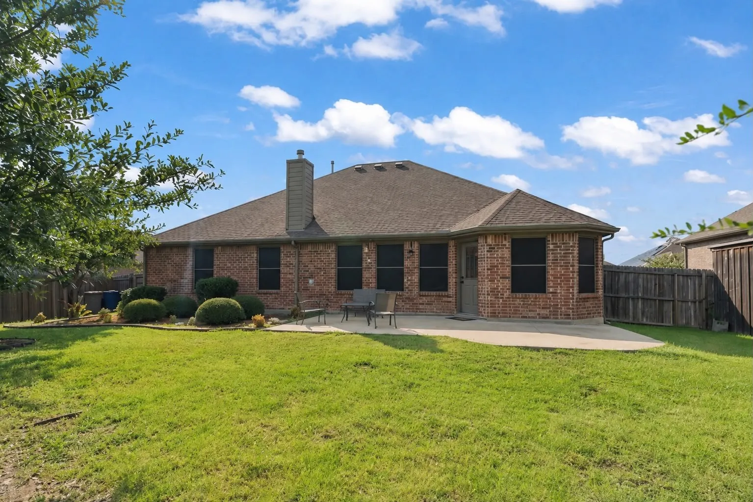 Single Family Residence For Sale in Kaufman County , 508 Clemson Lane, Forney, Texas 75126, 3 Bedroom, 2 Bathroom, 2 Garage spaces, 1,703 Sqft, built in 2016, mls#21341401, Real Estate Agent in Forney, Homes For Sale in Kaufman county, Homes For Sale in Forney, Realtor in Forney Texas, Real Estate Brokerage Independent Realty Texas, Luminita Cordes Realtor