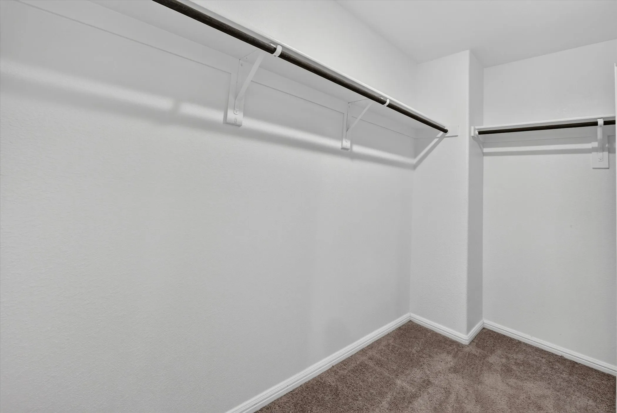 Single Family Residence For Rent in Denton County , 3348 Duncan Way, Corinth, Texas 76210, 3 Bedroom, 3 Bathroom, 2 Garage spaces, 1,859 Sqft, built in 2020, mls#21341041, Real Estate Agent in Corinth, Homes For Rent in Denton county, Homes For Rent in Corinth, Realtor in Corinth Texas, Real Estate Brokerage Independent Realty Texas, Luminita Cordes Realtor